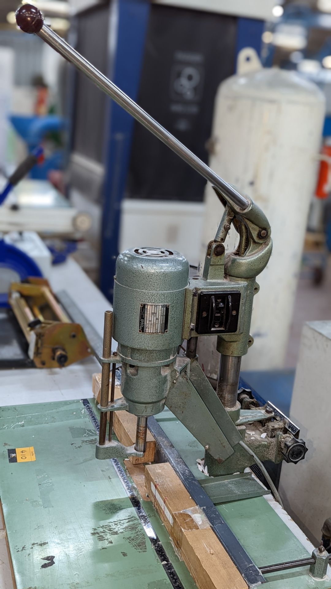 Benchtop drill system