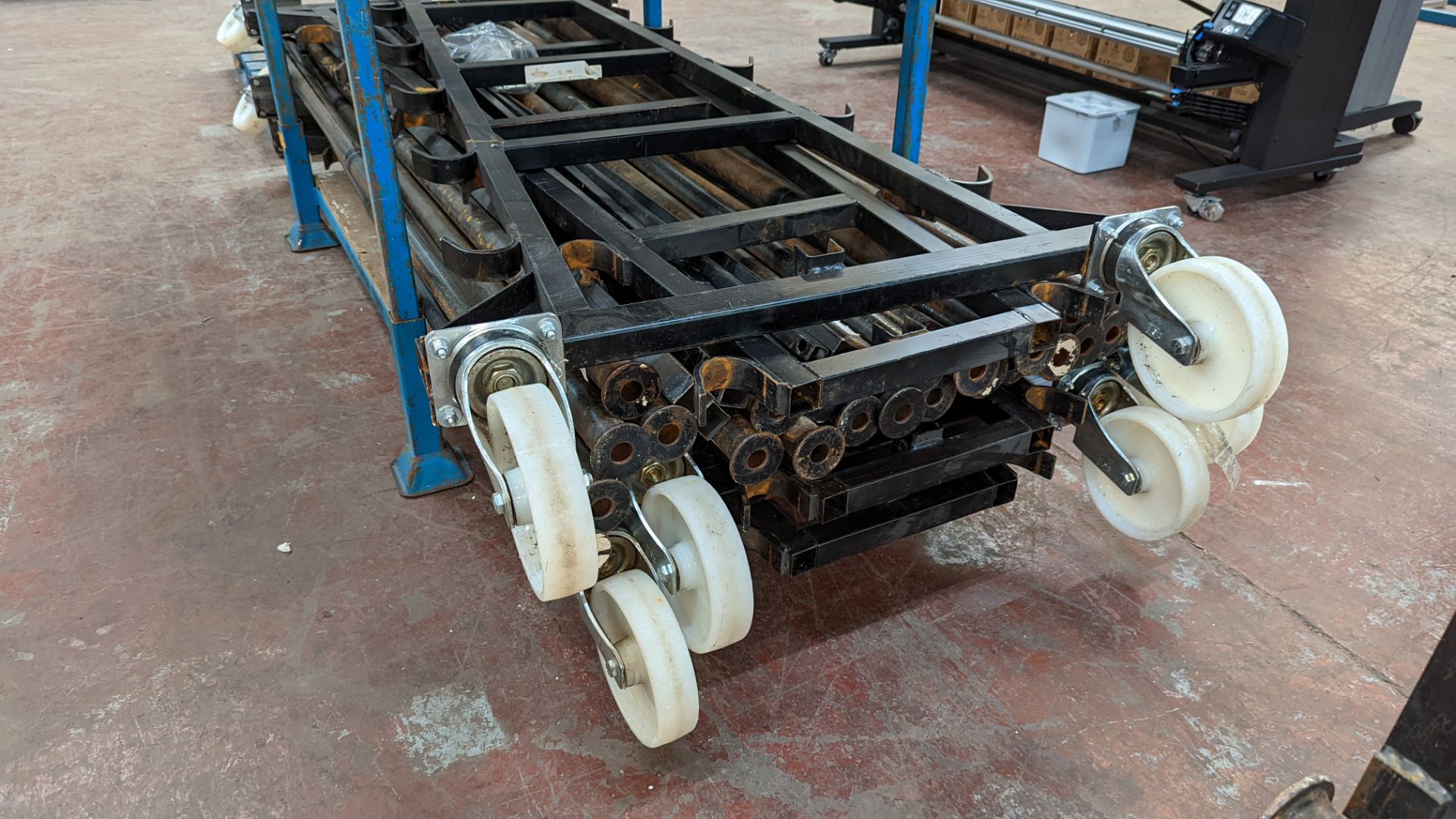 Quantity of carpet trolleys comprising sufficient components to make up 2 complete trolleys as per t - Image 6 of 6