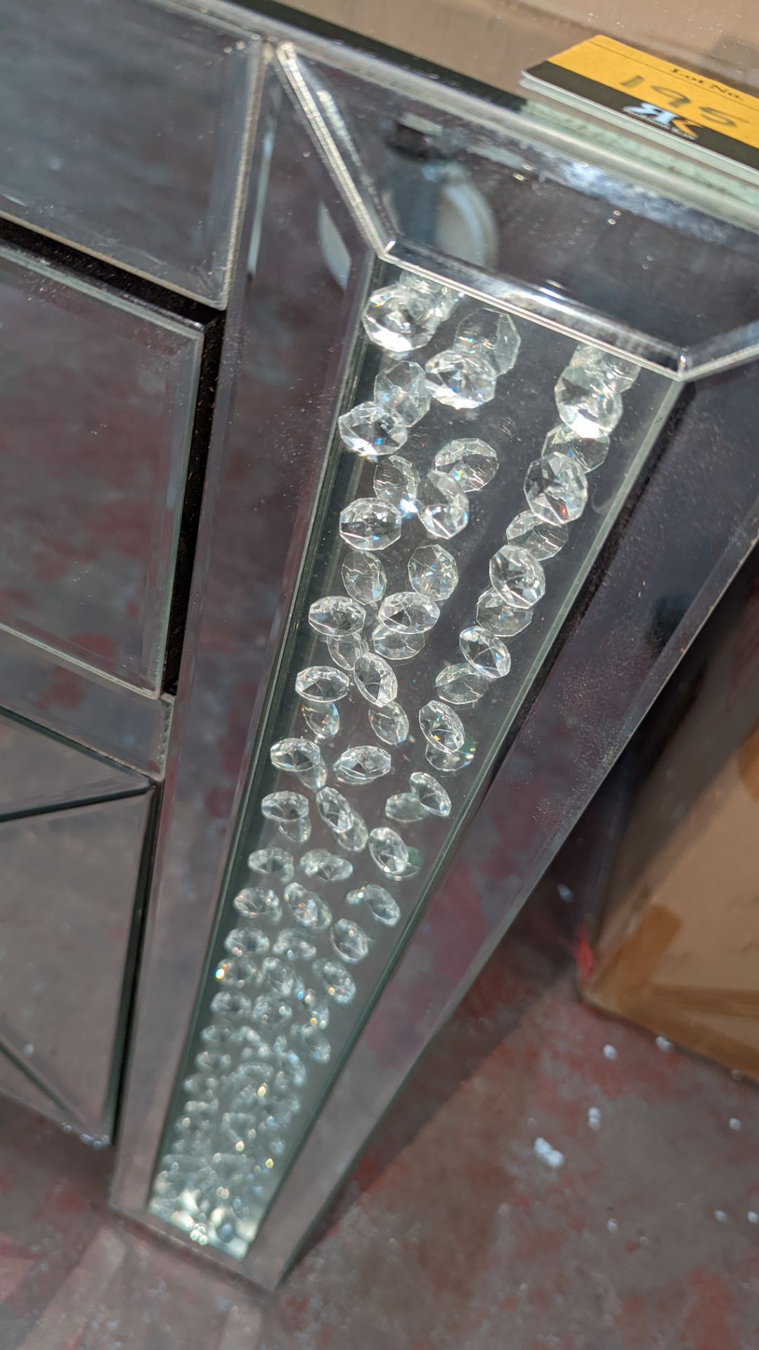 Pair of bedside cabinets in mirrored finish with "bubbles" detailing, incorporating hinged door to c - Image 6 of 8