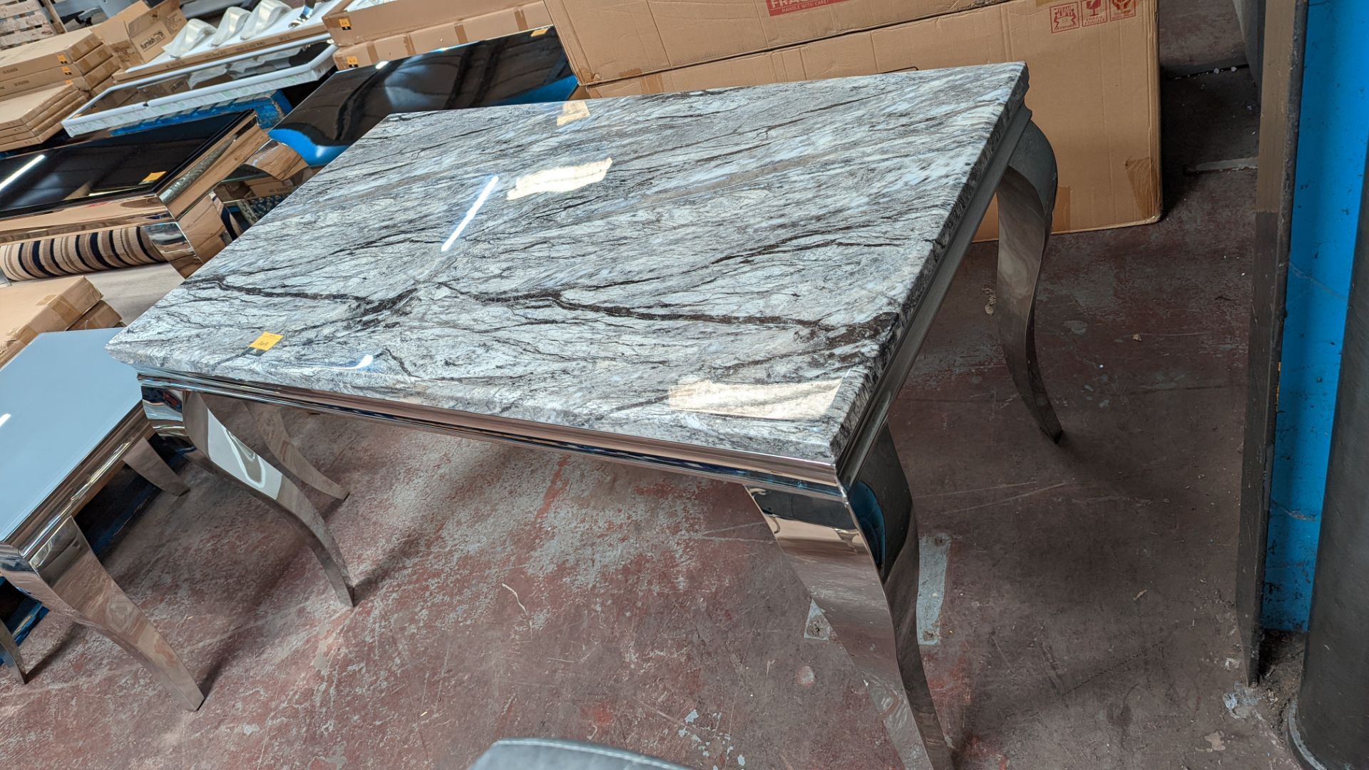 Dining table with what we assume is a marble top, on silver frame/legs. Table top measures circa 14 - Image 5 of 7