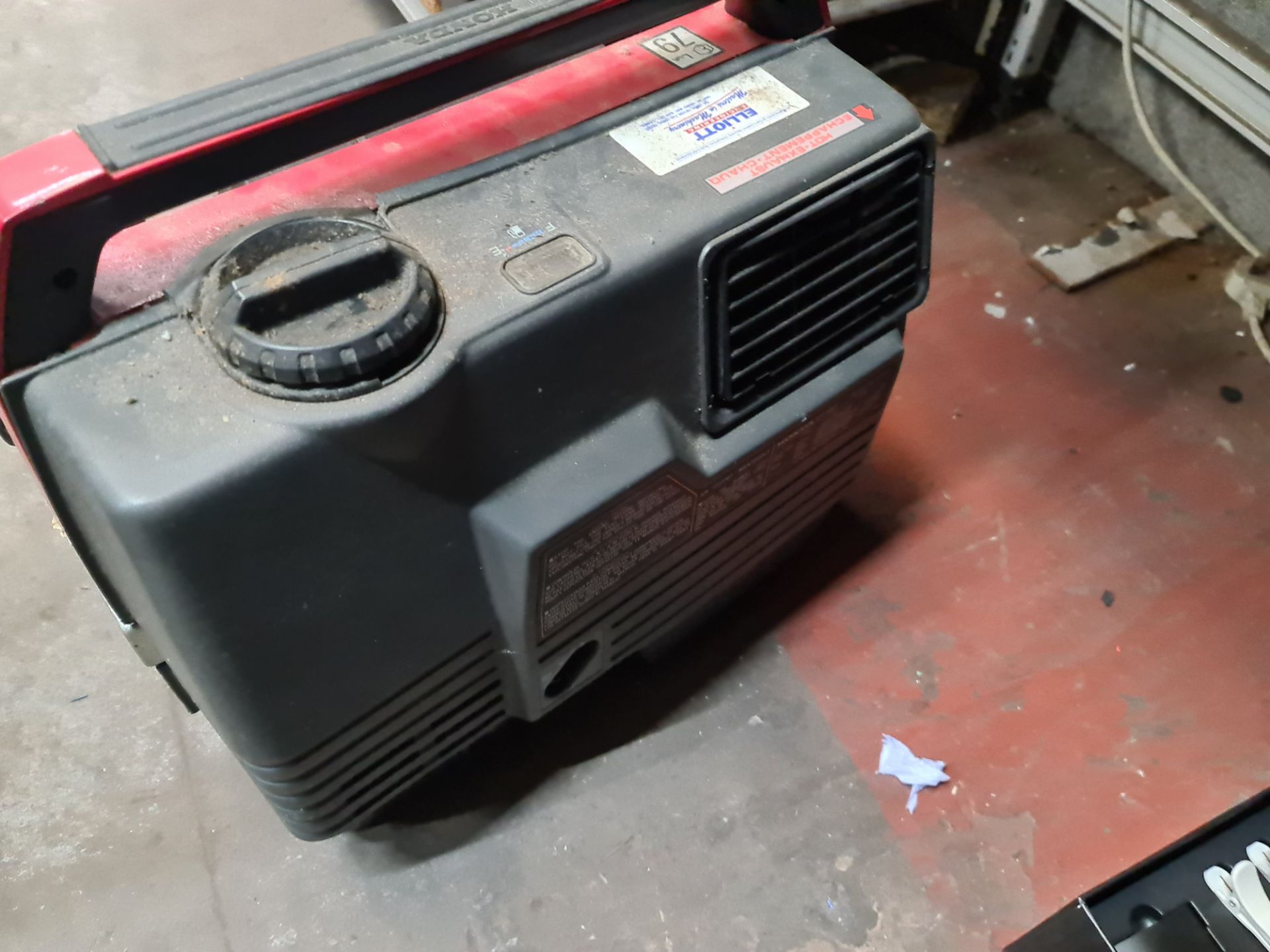 Honda EX650 generator - Image 6 of 6
