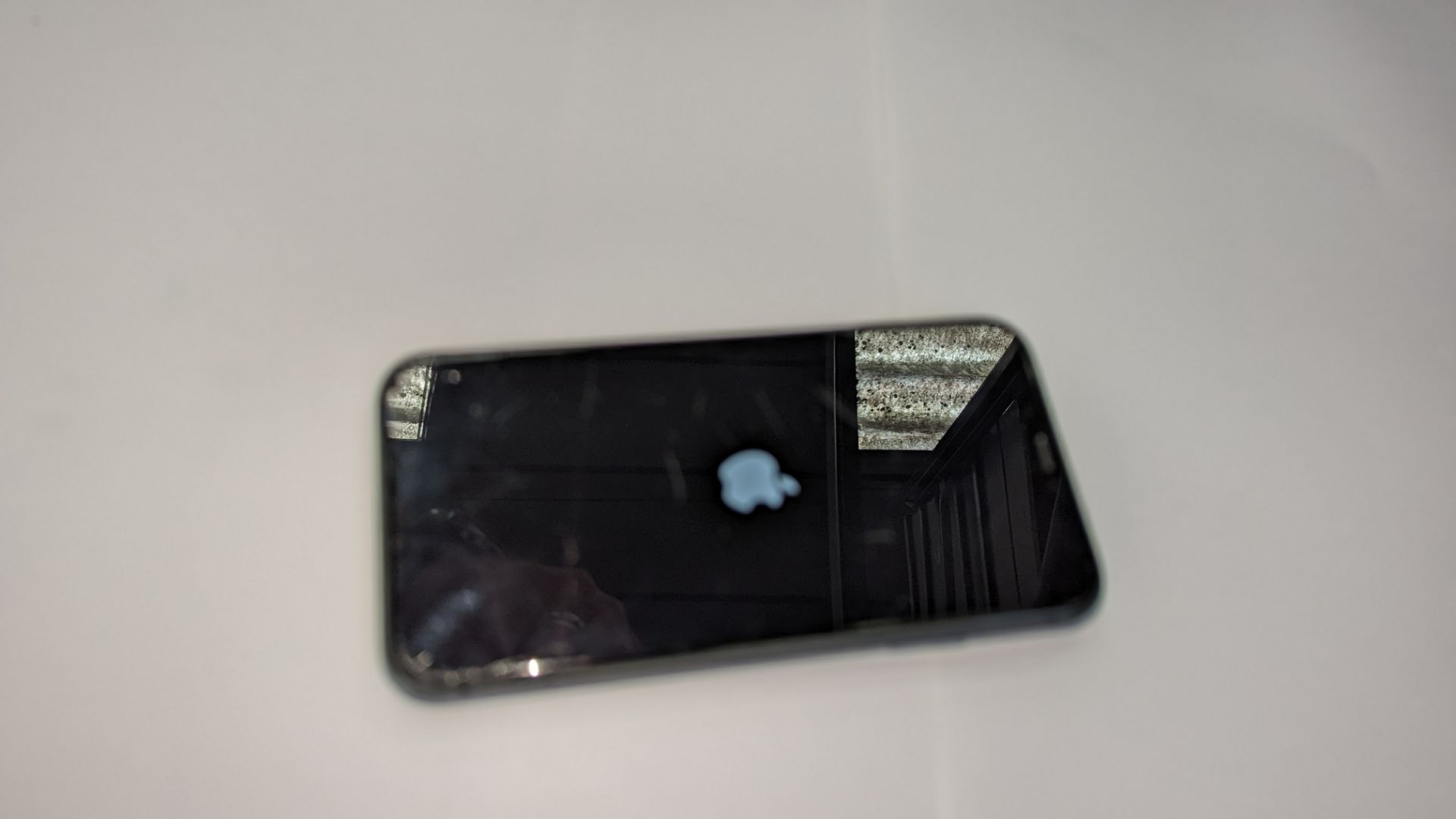 Apple iPhone 11, 64GB capacity, model A2221 (MWLT2B/A). NB1 damage/crack to screen. NB2 no box - Image 13 of 16