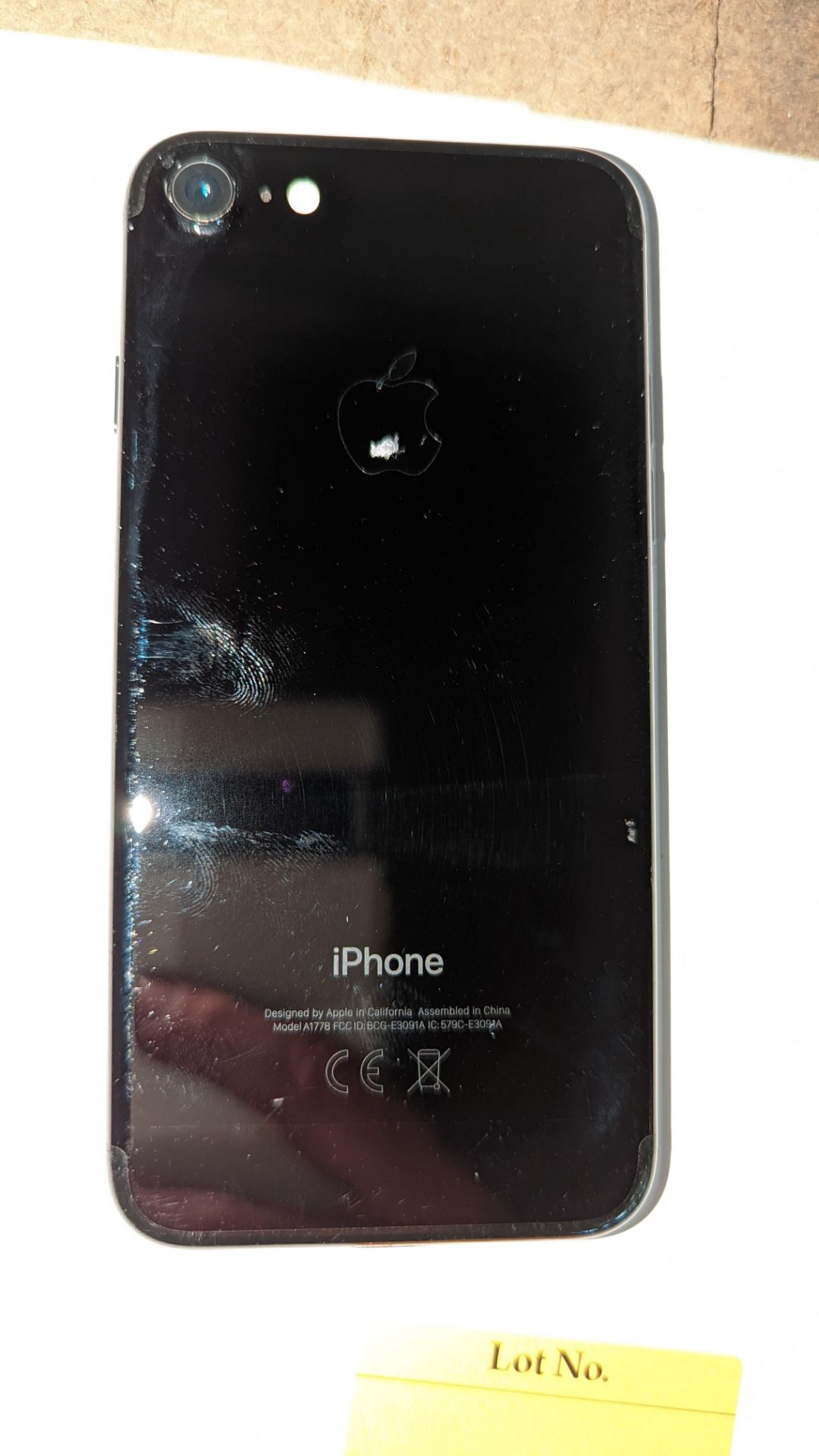 Apple iPhone 7, 32GB capacity, model A1778. No ancillaries or accessories - Image 8 of 11