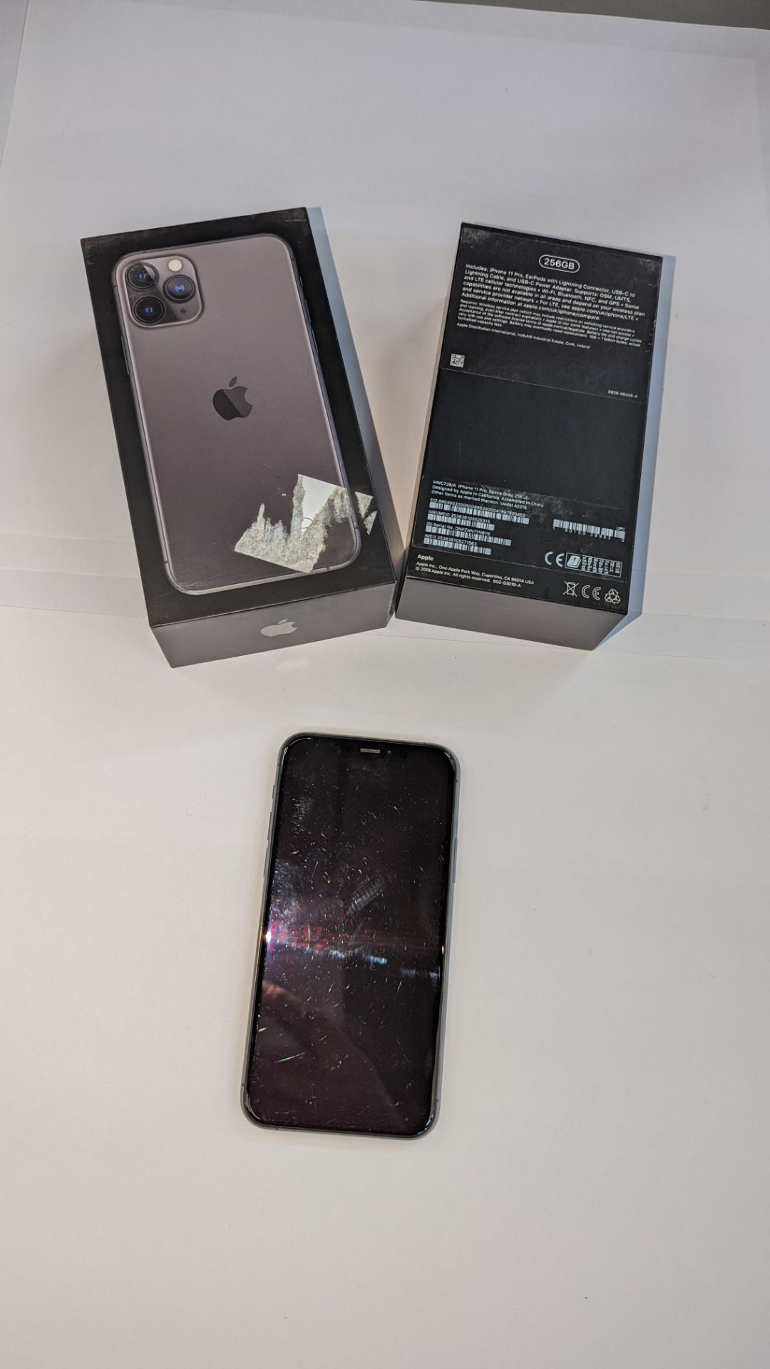 Apple iPhone 11 Pro, 256GB capacity, model A2215 (MWC72B/A). NB no charger or ancillaries. Include - Image 12 of 13