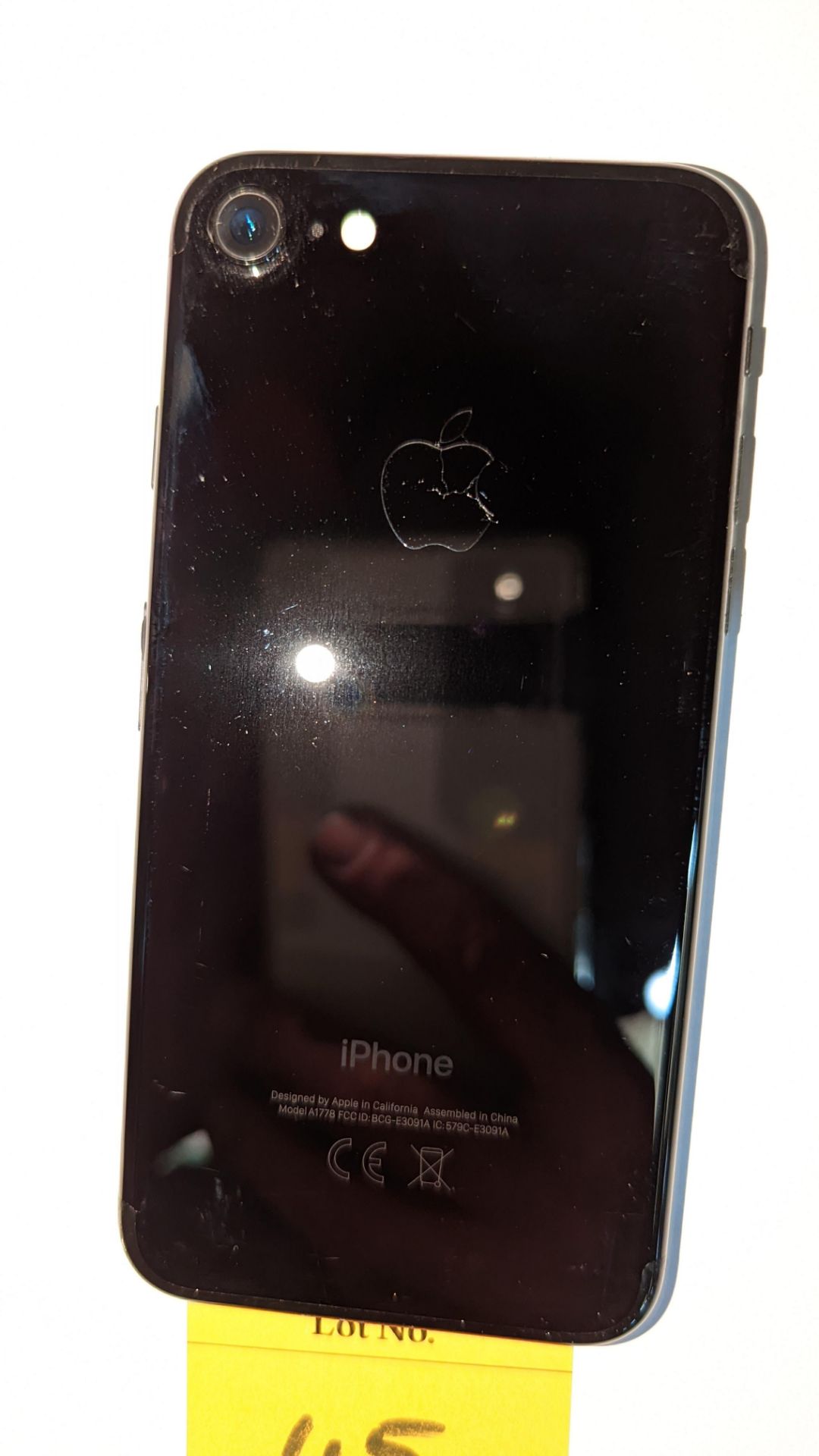 Apple iPhone 7, 32GB capacity, model A1778. No ancillaries or accessories - Image 11 of 16