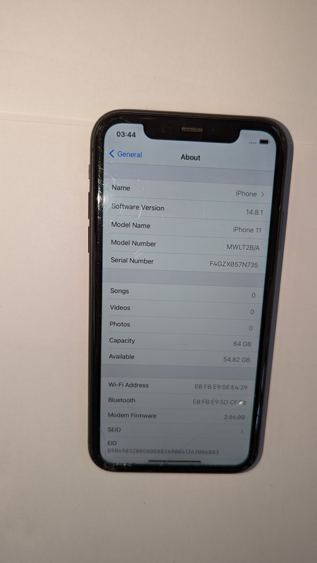 Apple iPhone 11, 64GB capacity, model A2221 (MWLT2B/A). NB1 damage/crack to screen. NB2 no box - Image 10 of 16