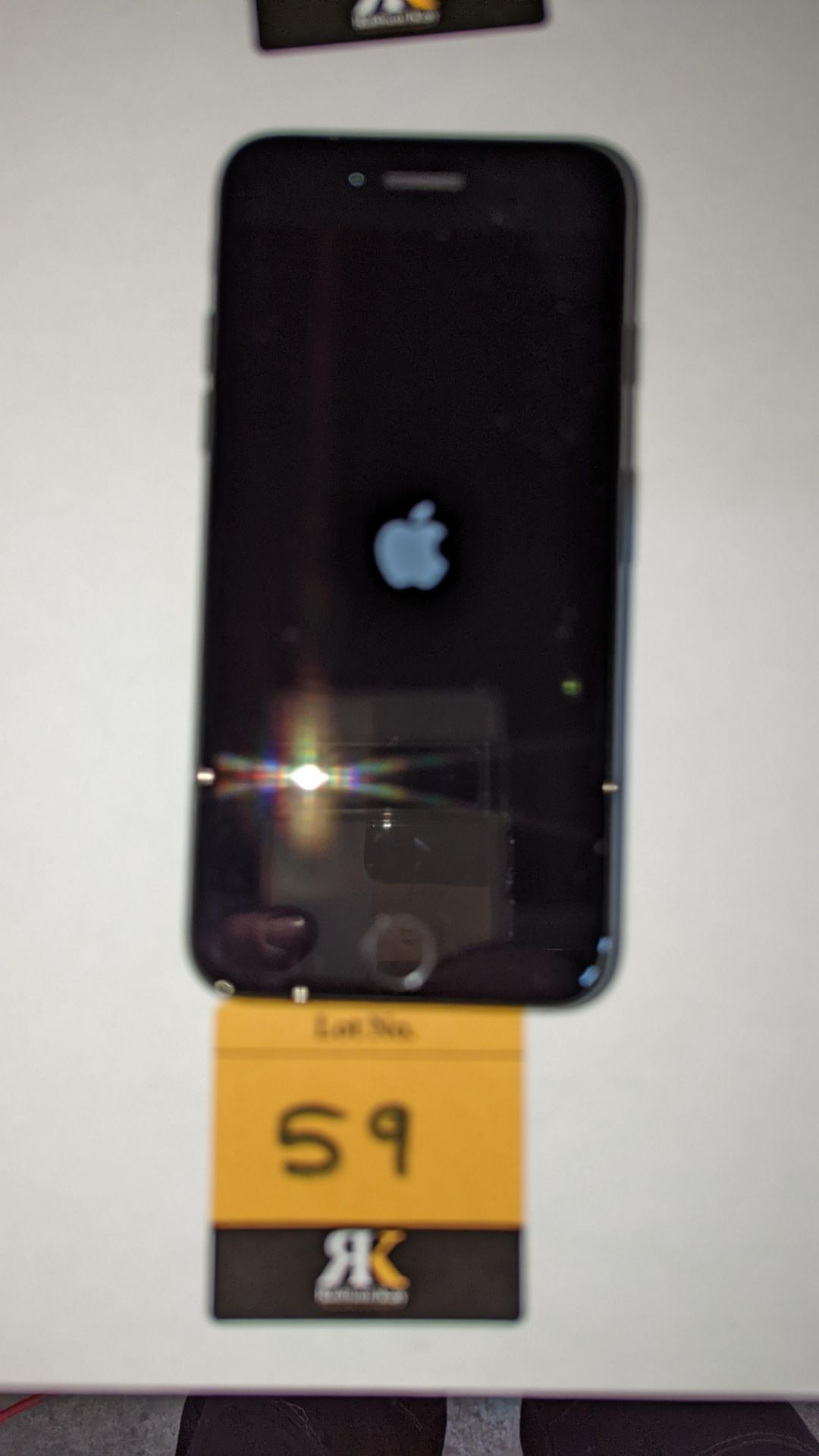 Apple iPhone 7, 32GB capacity, model A1778. No ancillaries or accessories - Image 9 of 11