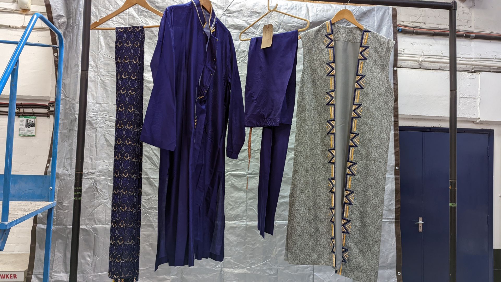 Large quantity of Asian wedding/partywear. This lot comprises the total residual stock-in-trade fro - Image 31 of 60