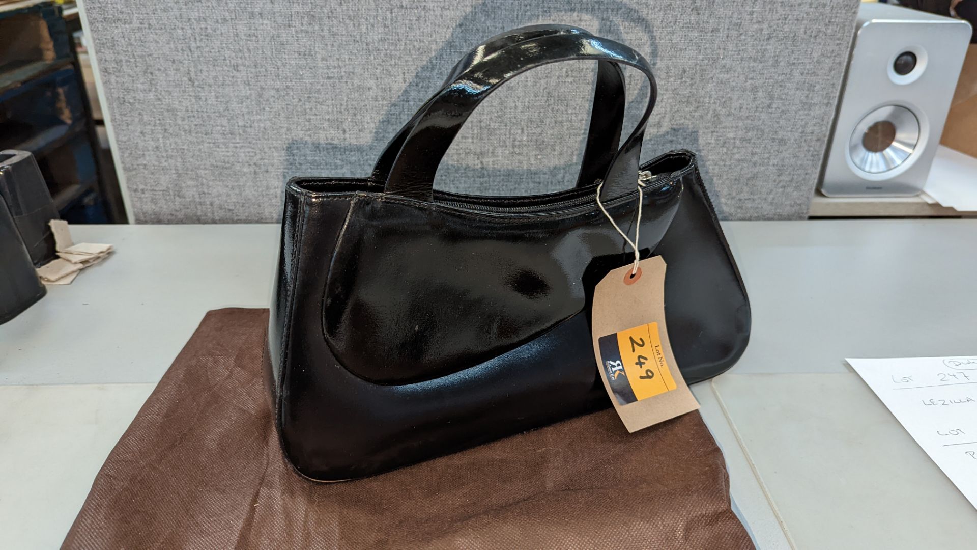 Francesco Biasia black leather handbag - Image 8 of 9