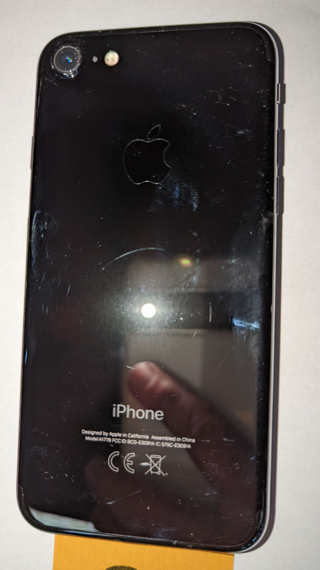 Apple iPhone 7, 32GB capacity, model A1778. No ancillaries or accessories - Image 9 of 12