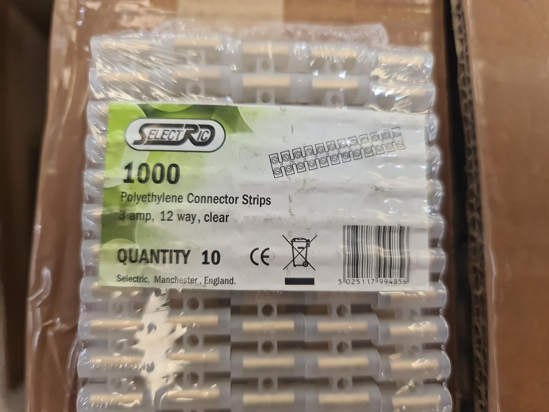 3 boxes of cable connection strips