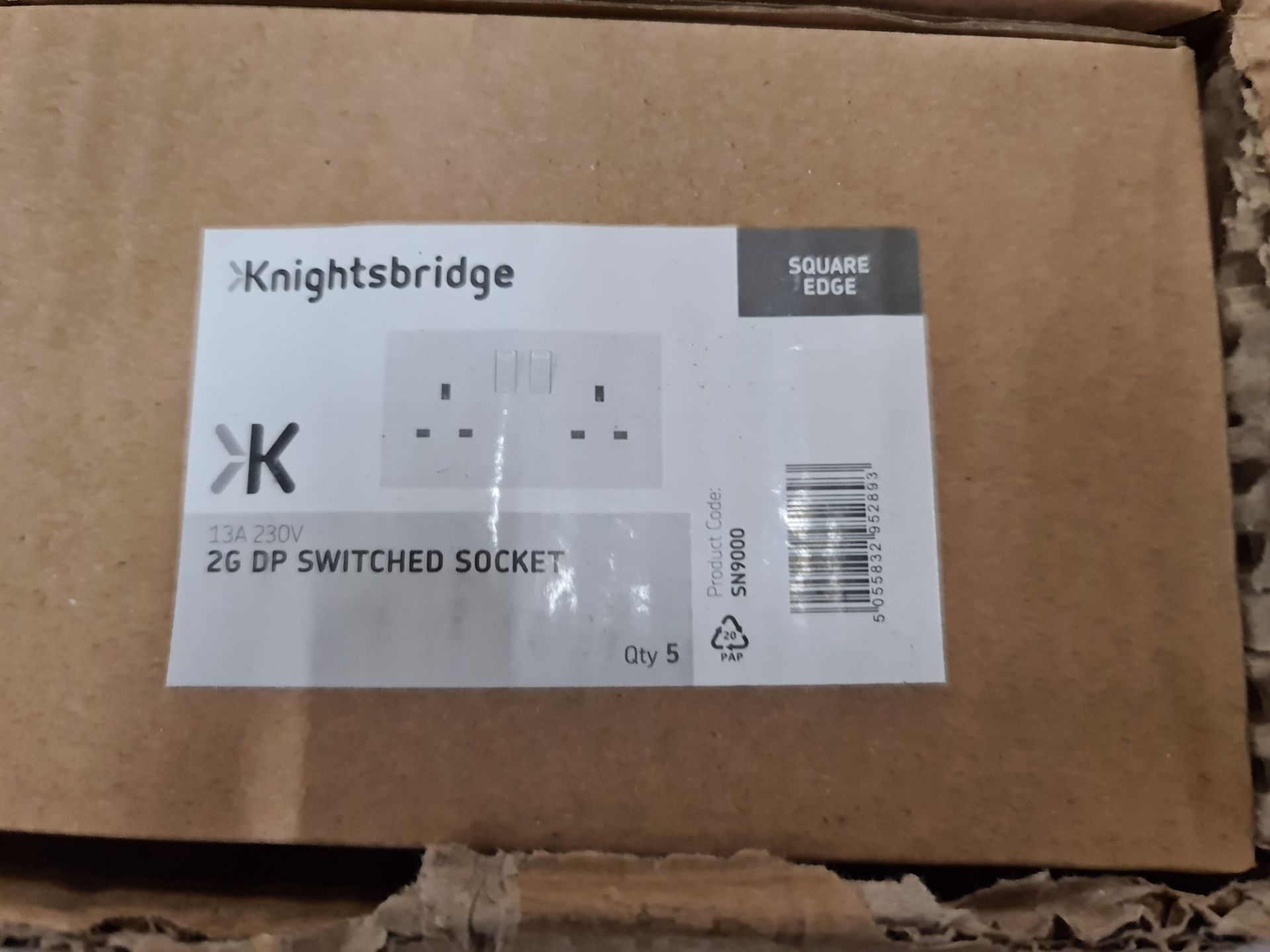 50 off Knightsbridge 2 gang 13amp 230V DP switched sockets