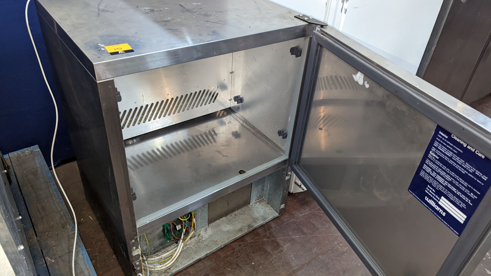 Stainless steel commercial blast chiller - Image 3 of 5