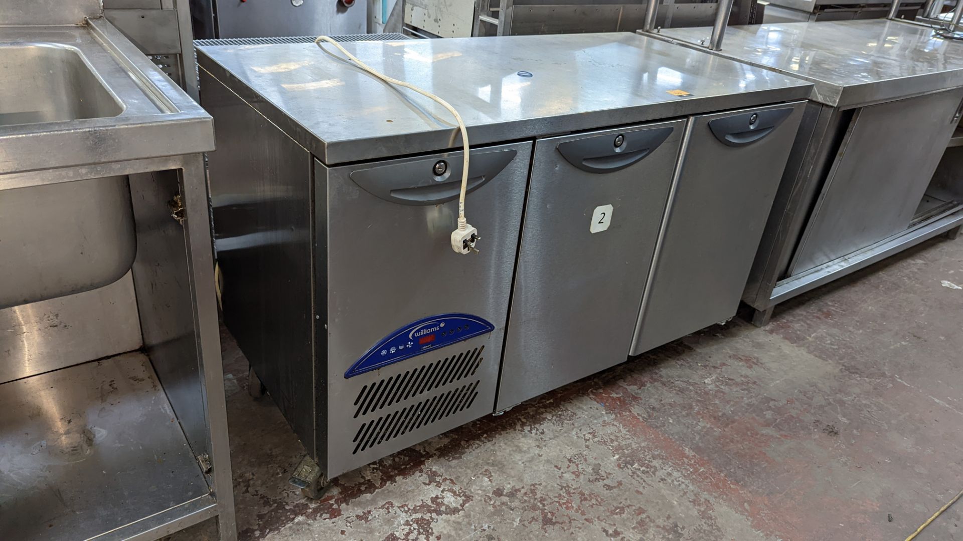 Williams stainless steel refrigerated multicompartment mobile prep cabinet - Image 4 of 6