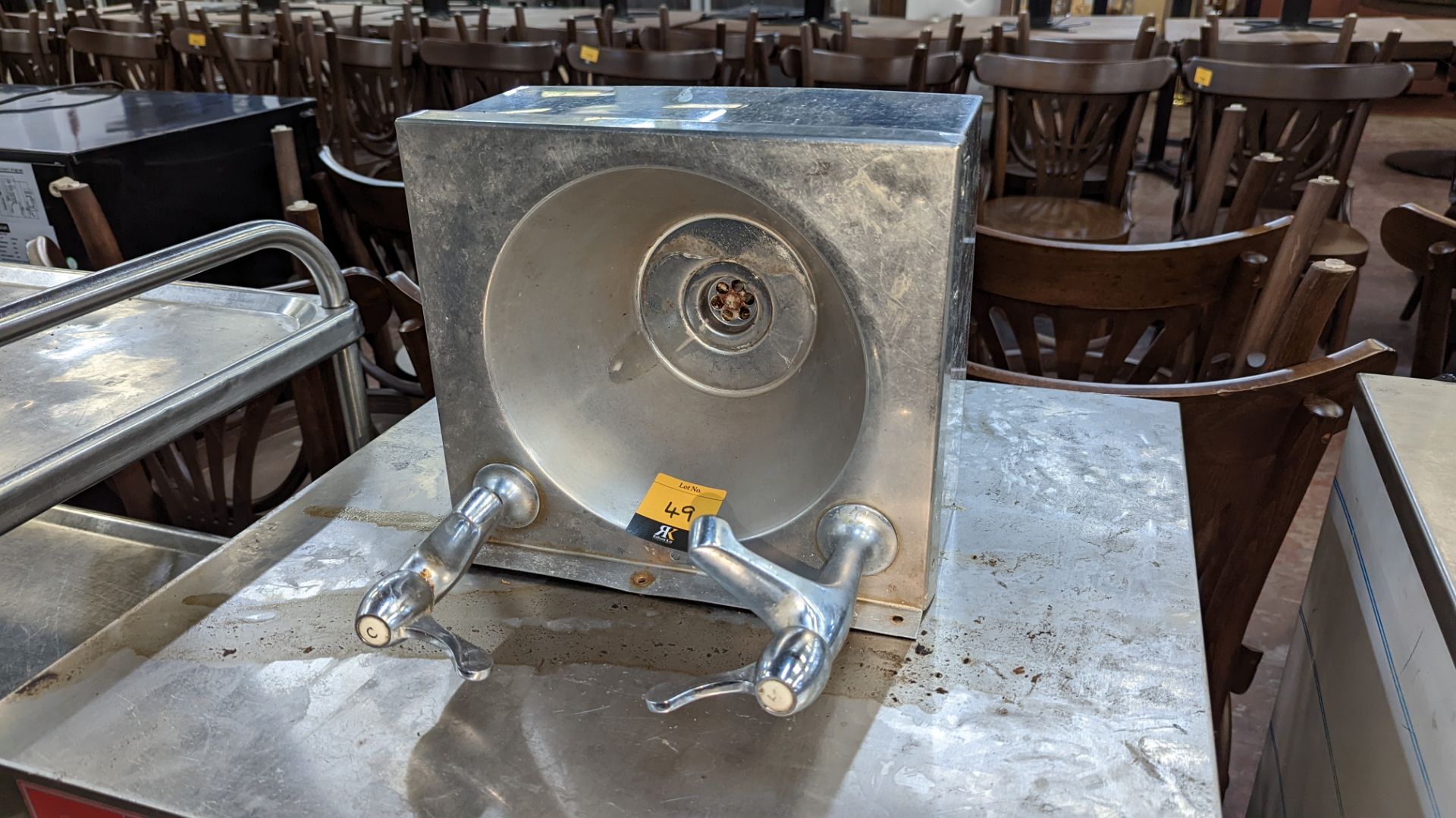 Stainless steel handwashing basin with taps - Image 2 of 4