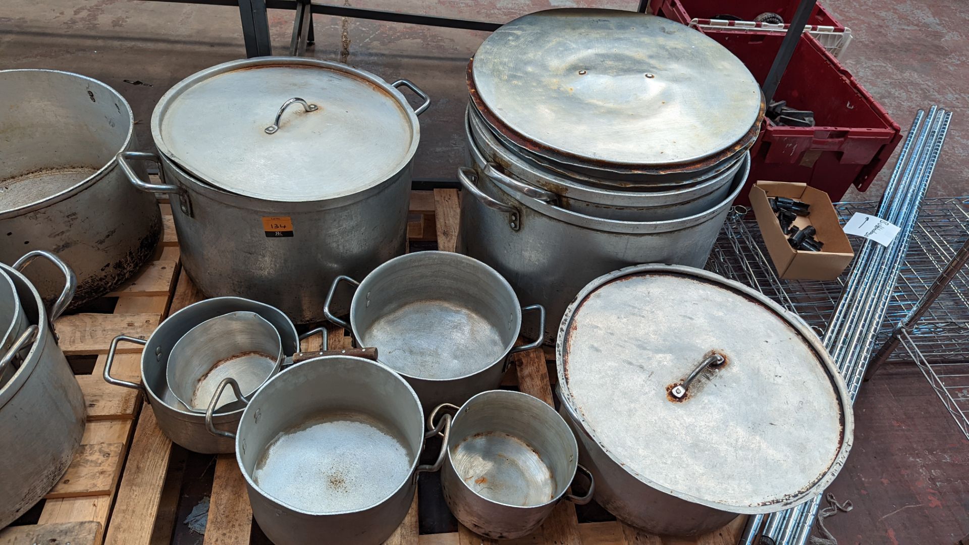 Contents of 2 pallets of very large stockpots/pans & similar, including 10 off very large pans & 5 s - Image 8 of 8