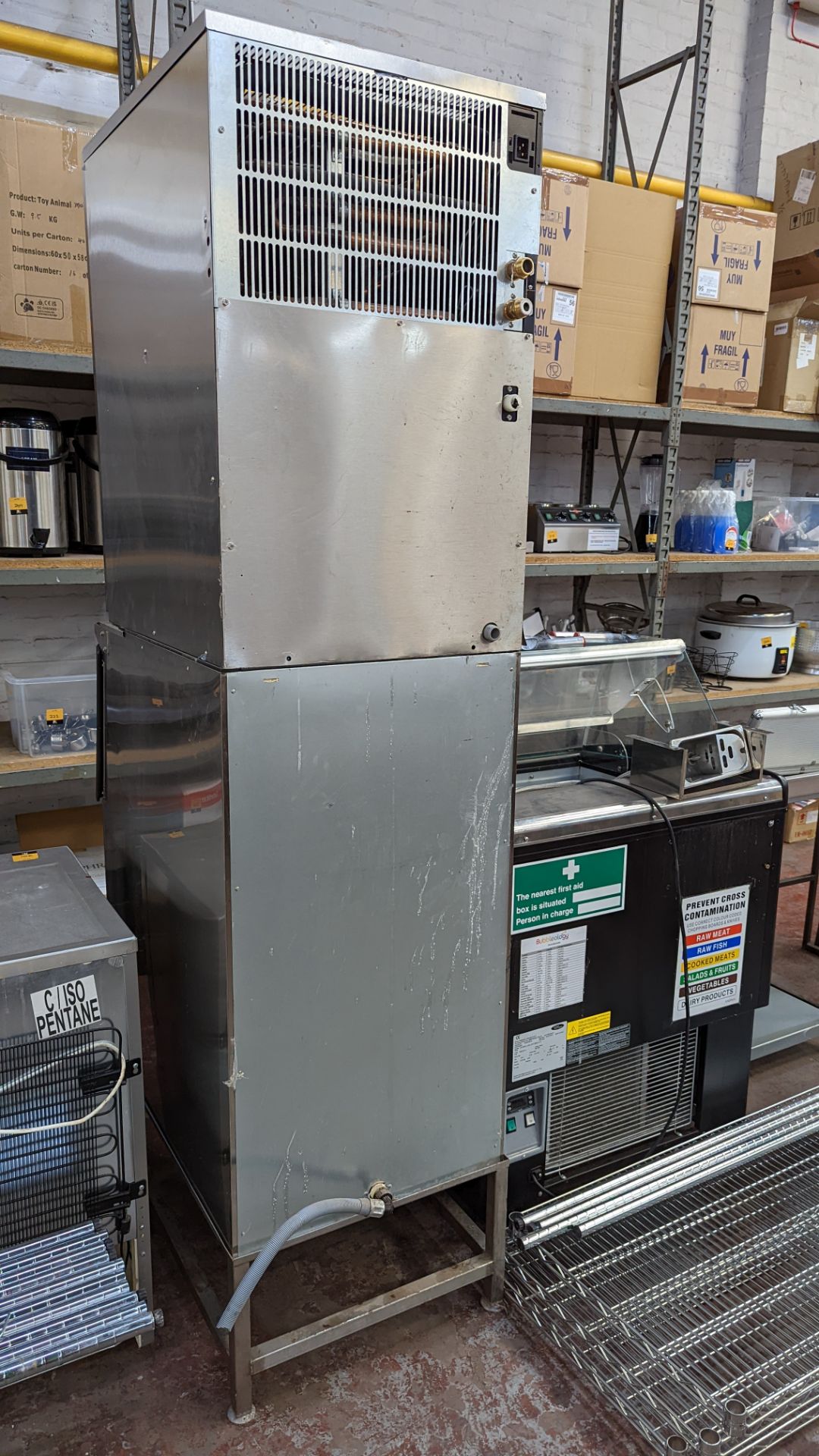 Hoshizaki commercial ice machine, model im-240 AWNE including stand & water filtration - Image 8 of 13