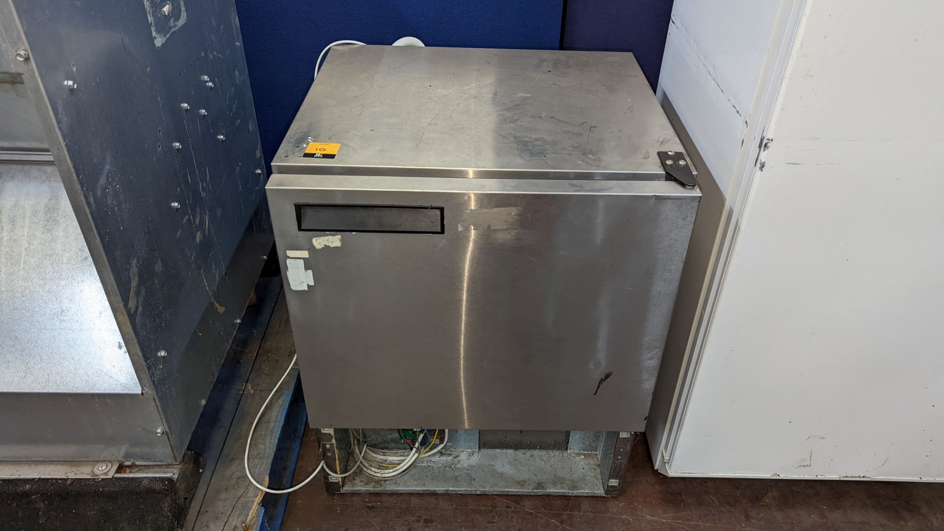 Stainless steel commercial blast chiller