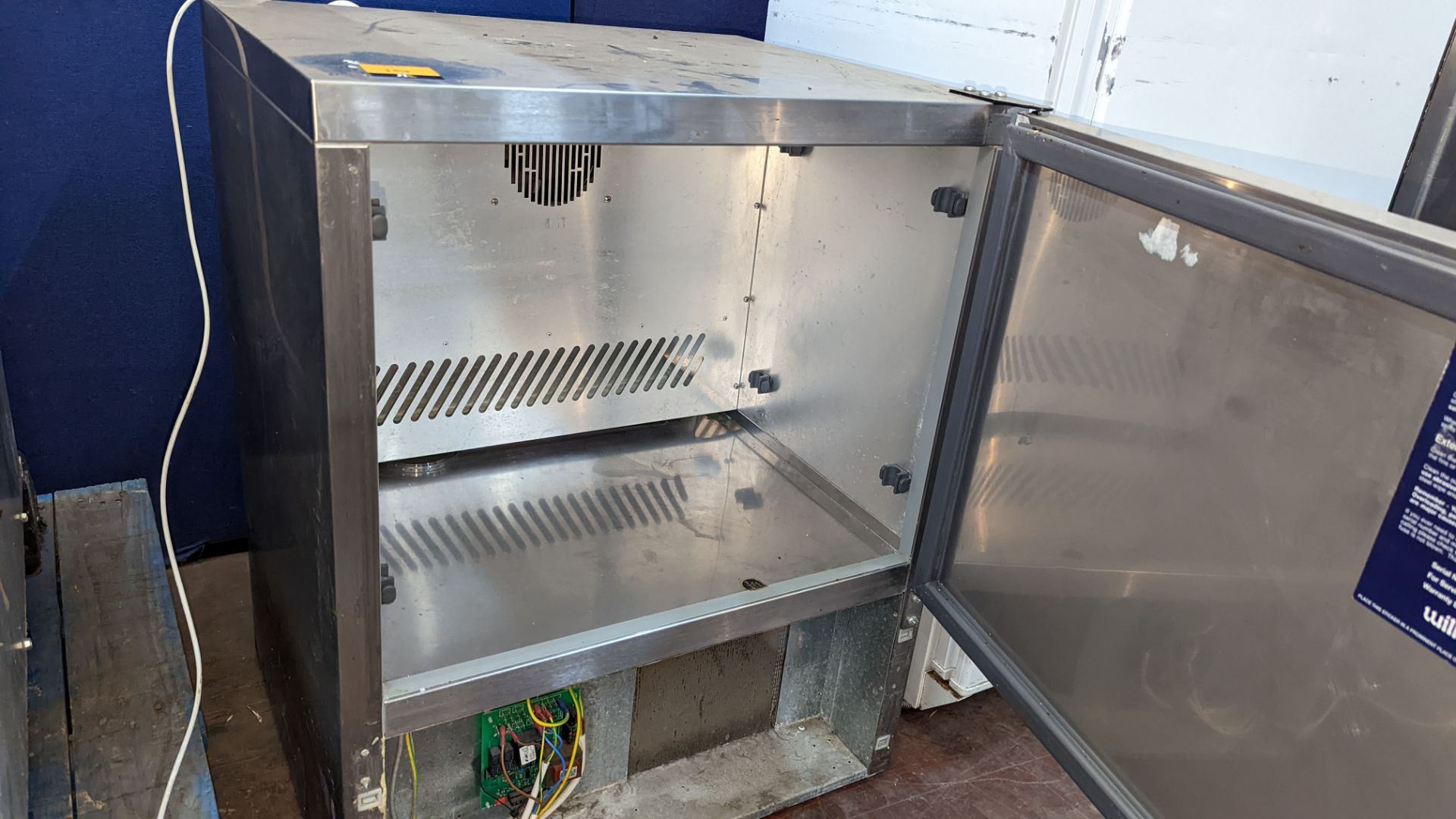 Stainless steel commercial blast chiller - Image 4 of 5