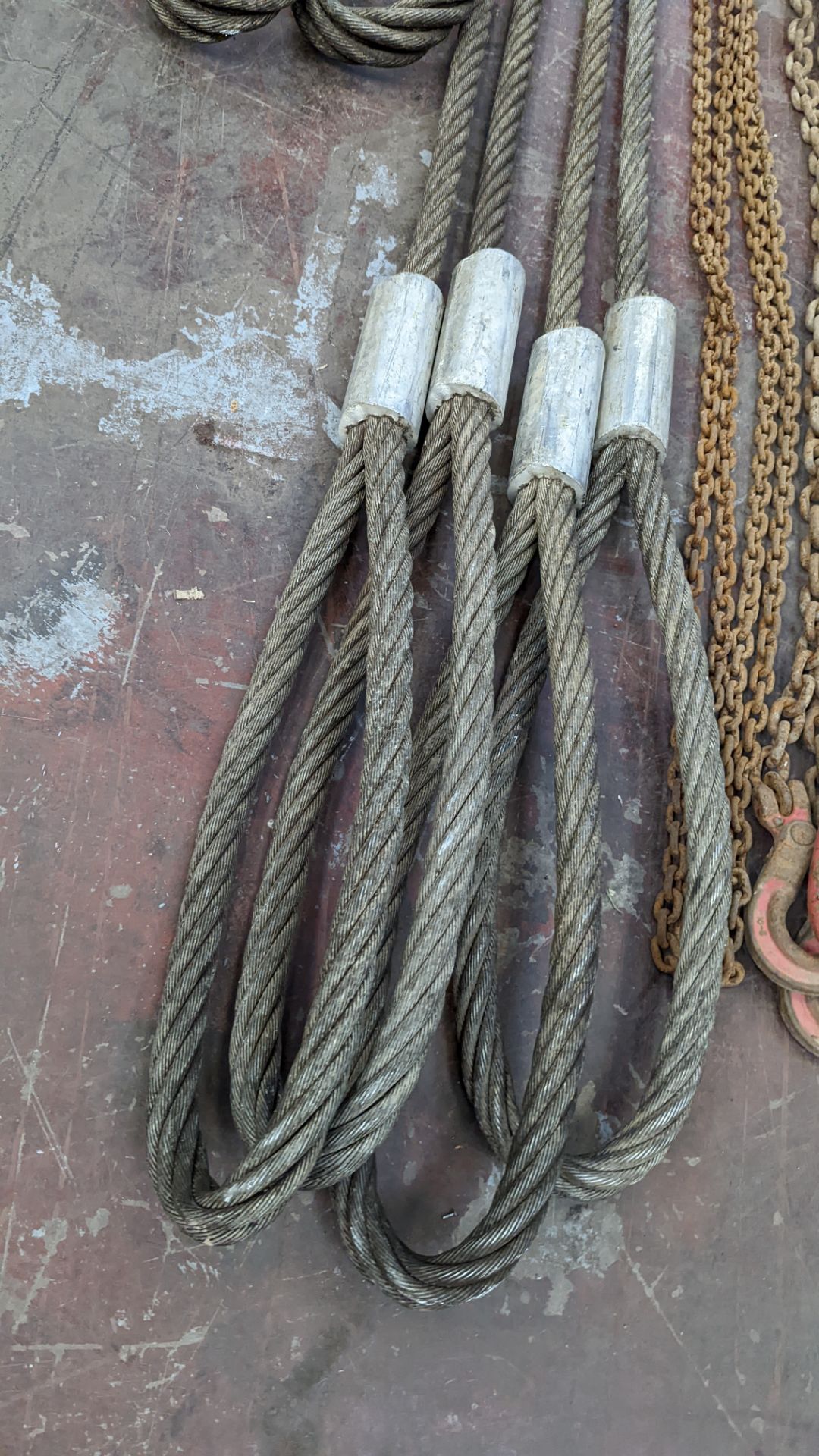 Quantity of metal "rope". This lot comprises 4 pieces, each measuring 6m long at the extremes, 2 off - Image 3 of 10