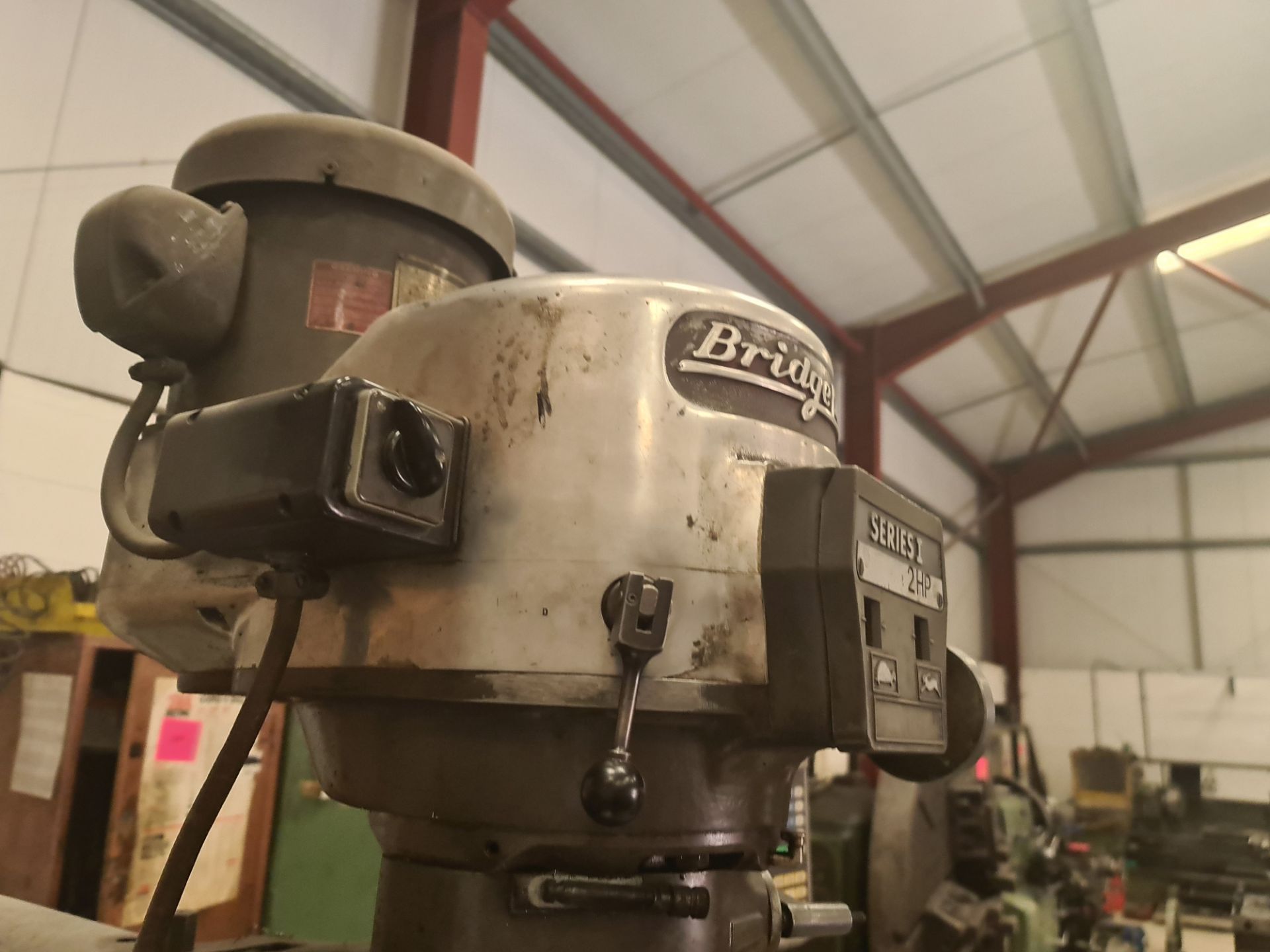 Bridgeport series 1 2hp turret mill with Acu-Rite DRO. Includes the tooling located on the machine - Image 23 of 27