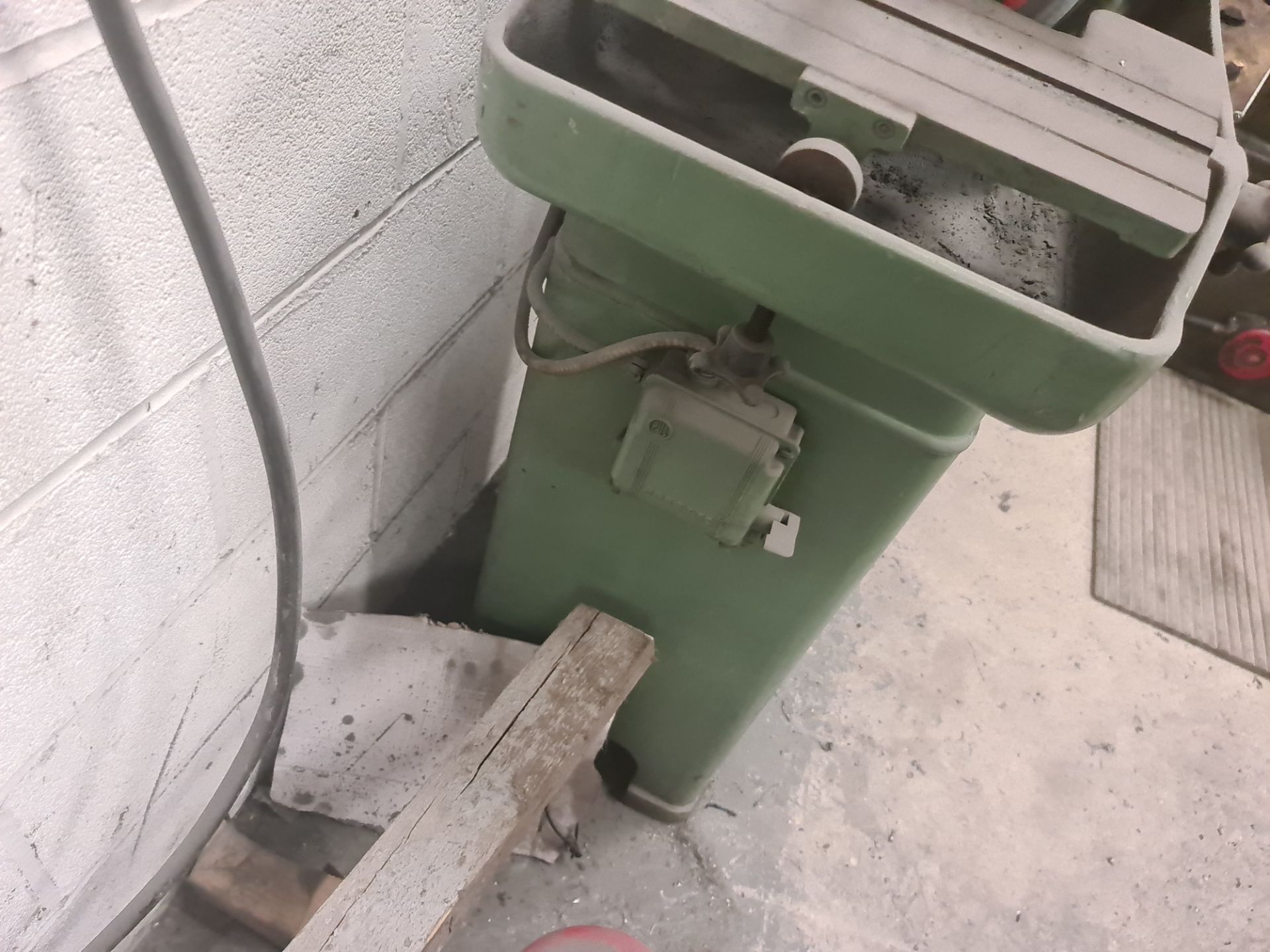 Abwood floor standing twin grinder - Image 6 of 10