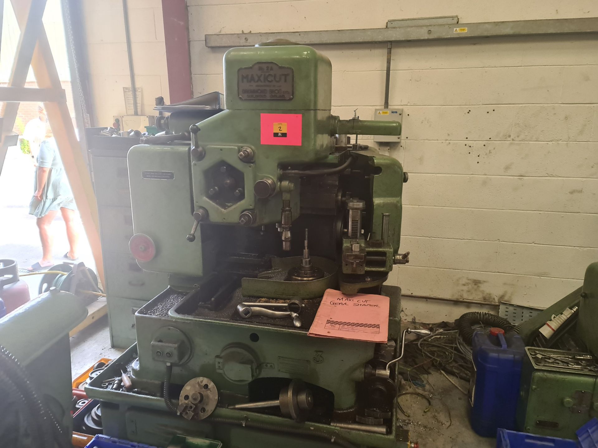 Maxicut number 2A gear shaping machine including the crates & contents immediately surrounding the m - Image 2 of 35