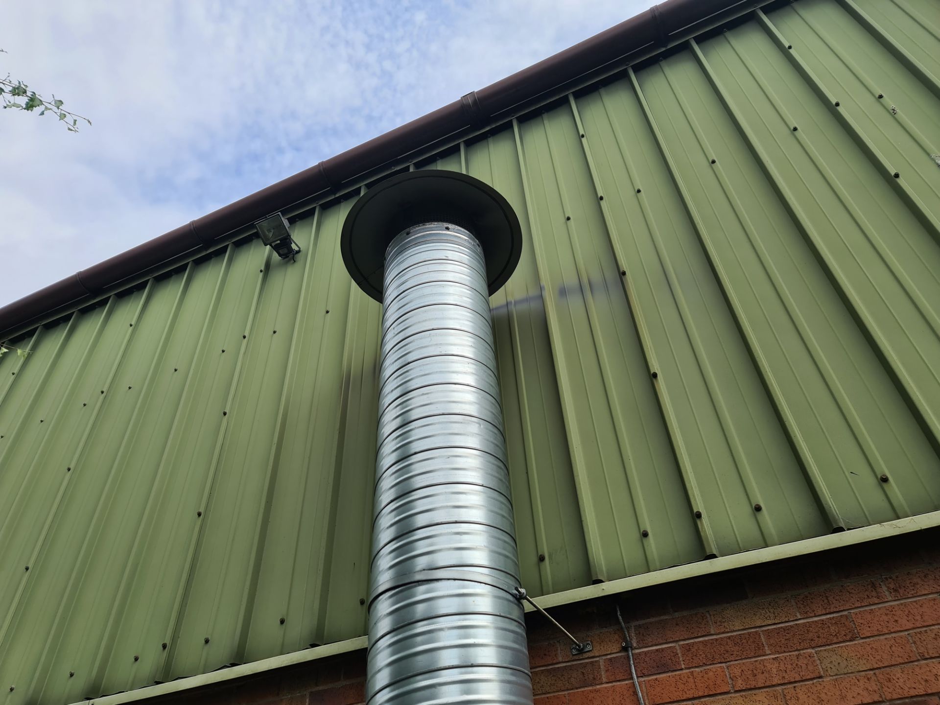Extraction system comprising externally mounted motor & ducting, internally mounted ducting, 2 off w - Image 15 of 18