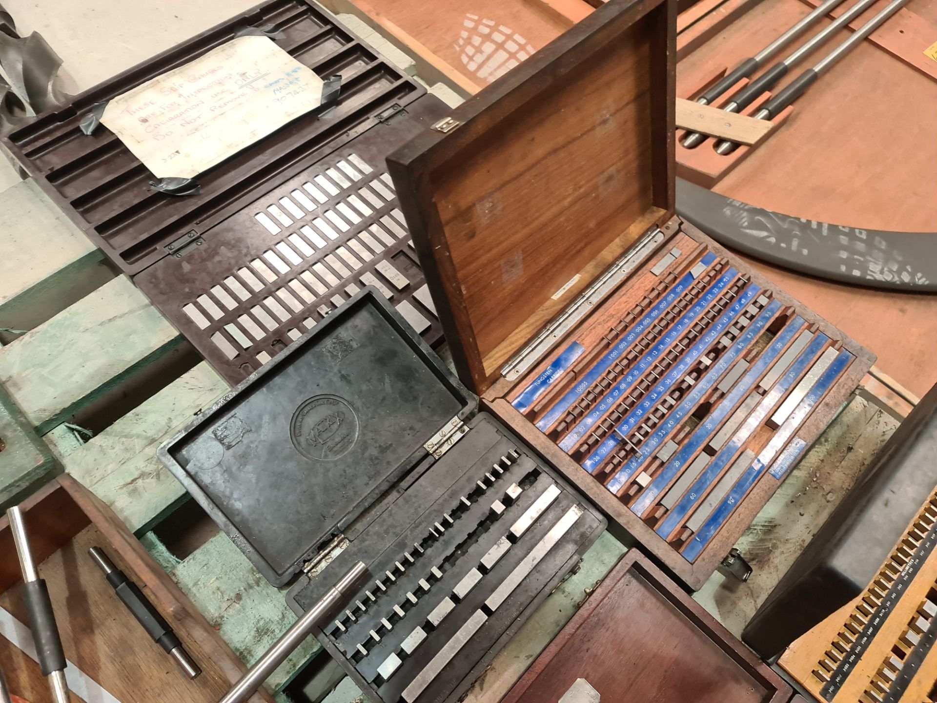 The contents of a pallet of measuring devices & taps/rods in cases - Image 8 of 9