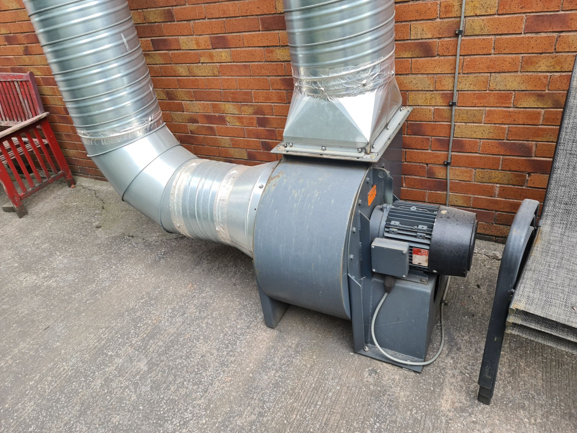 Extraction system comprising externally mounted motor & ducting, internally mounted ducting, 2 off w - Image 12 of 18