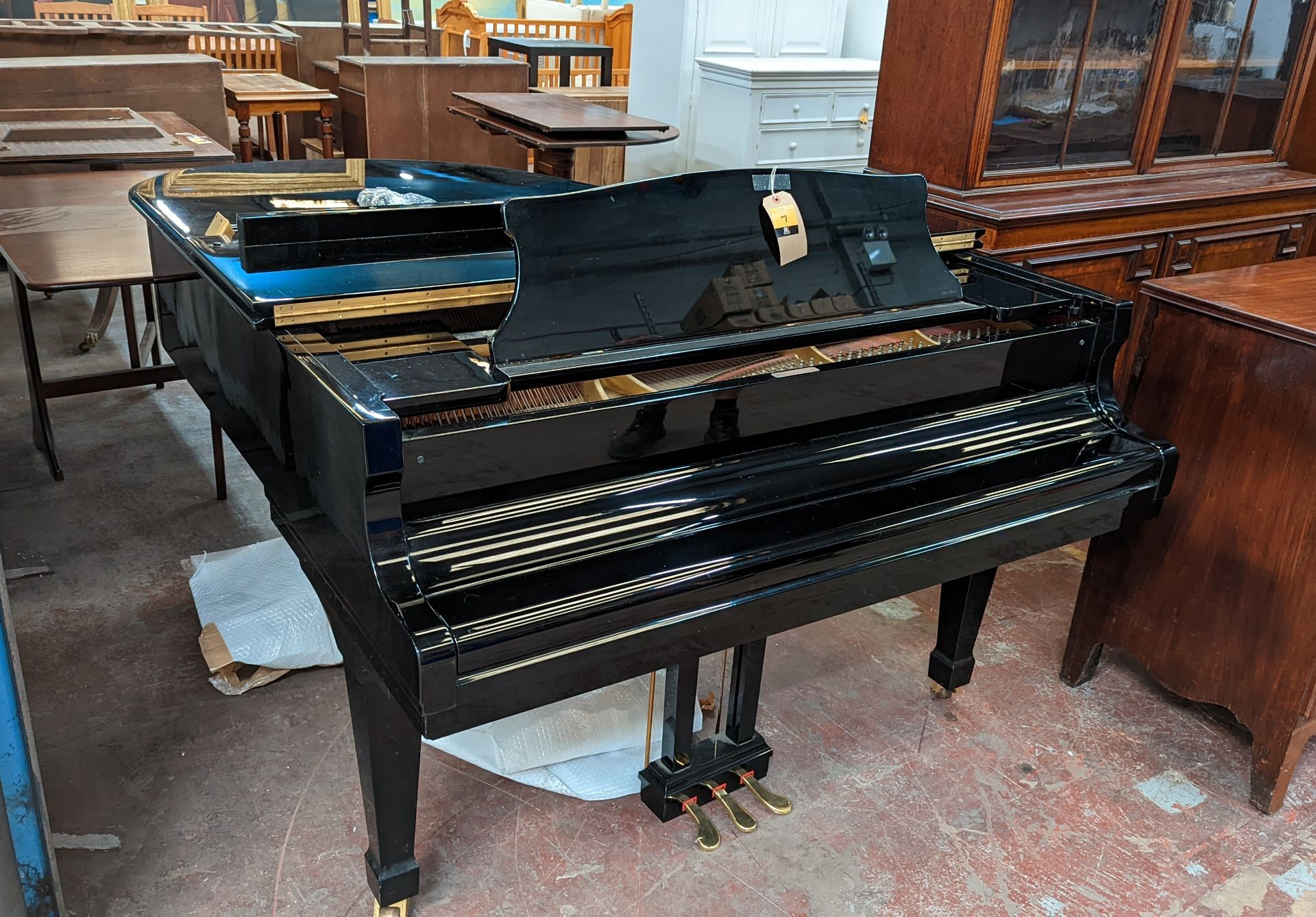 K. Kawai RX-2 grand piano