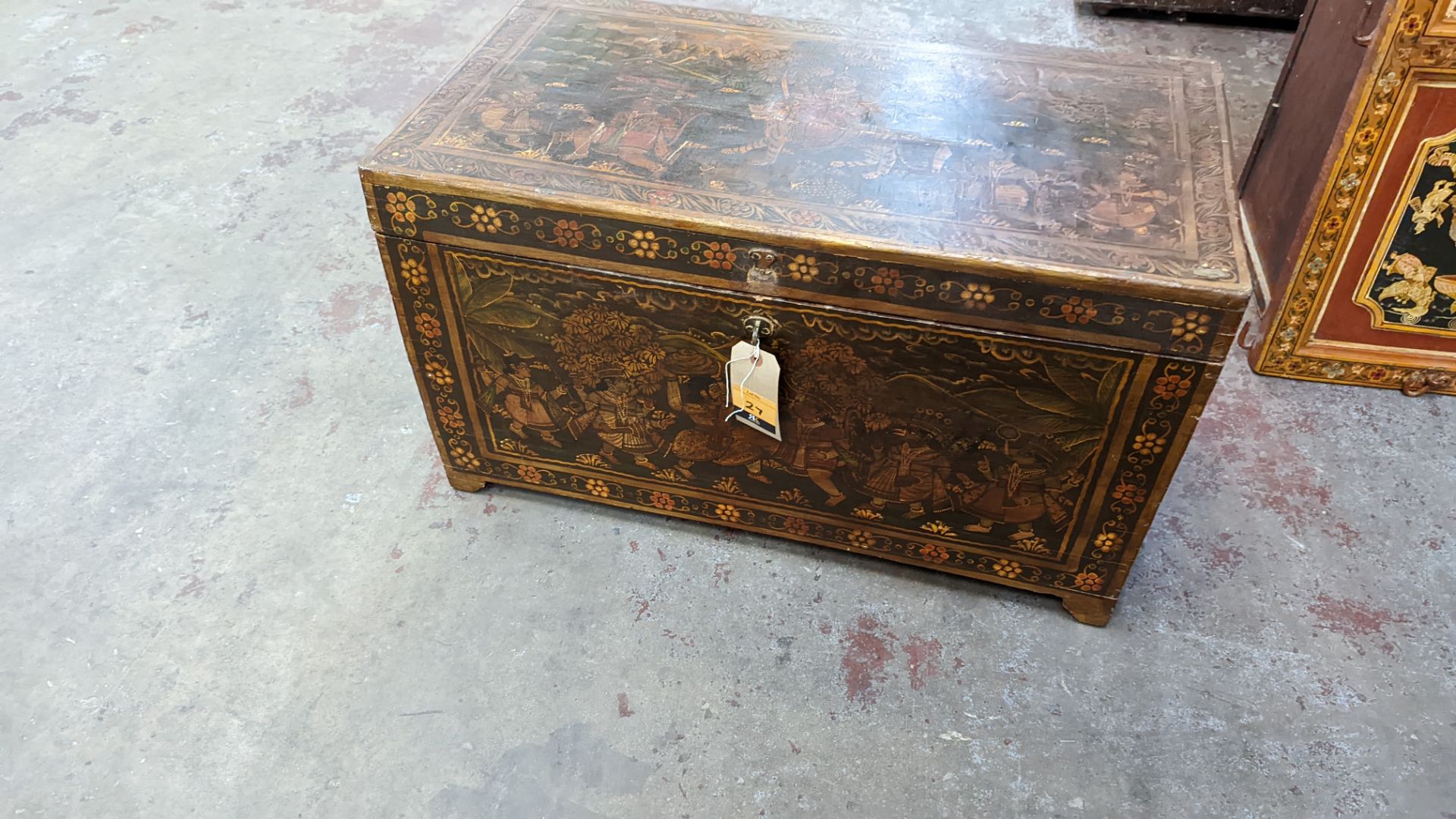 Mughal Indo Persian style large chest with extensive paintwork as pictured - Image 3 of 12
