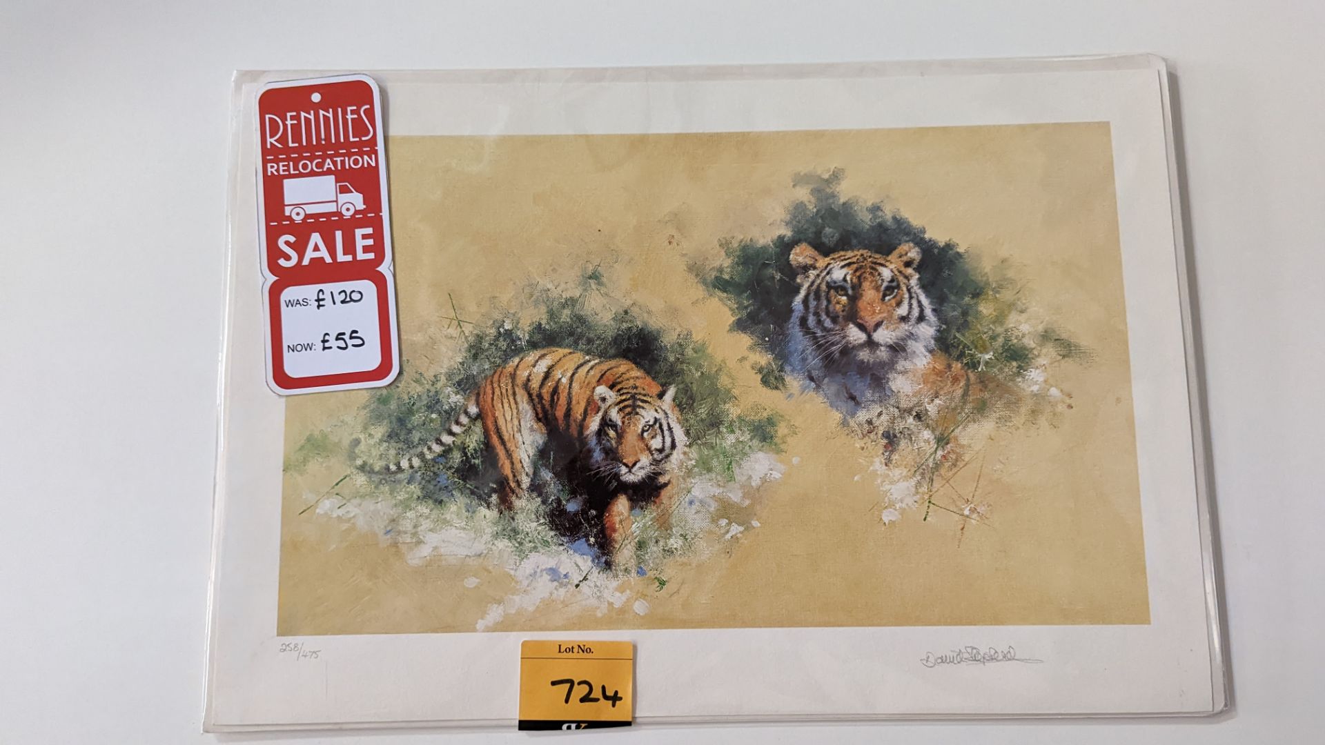 Limited edition print titled "Siberian Tiger" by David Shepherd OBE FRSA. No. 258/475. Original sell - Image 3 of 13