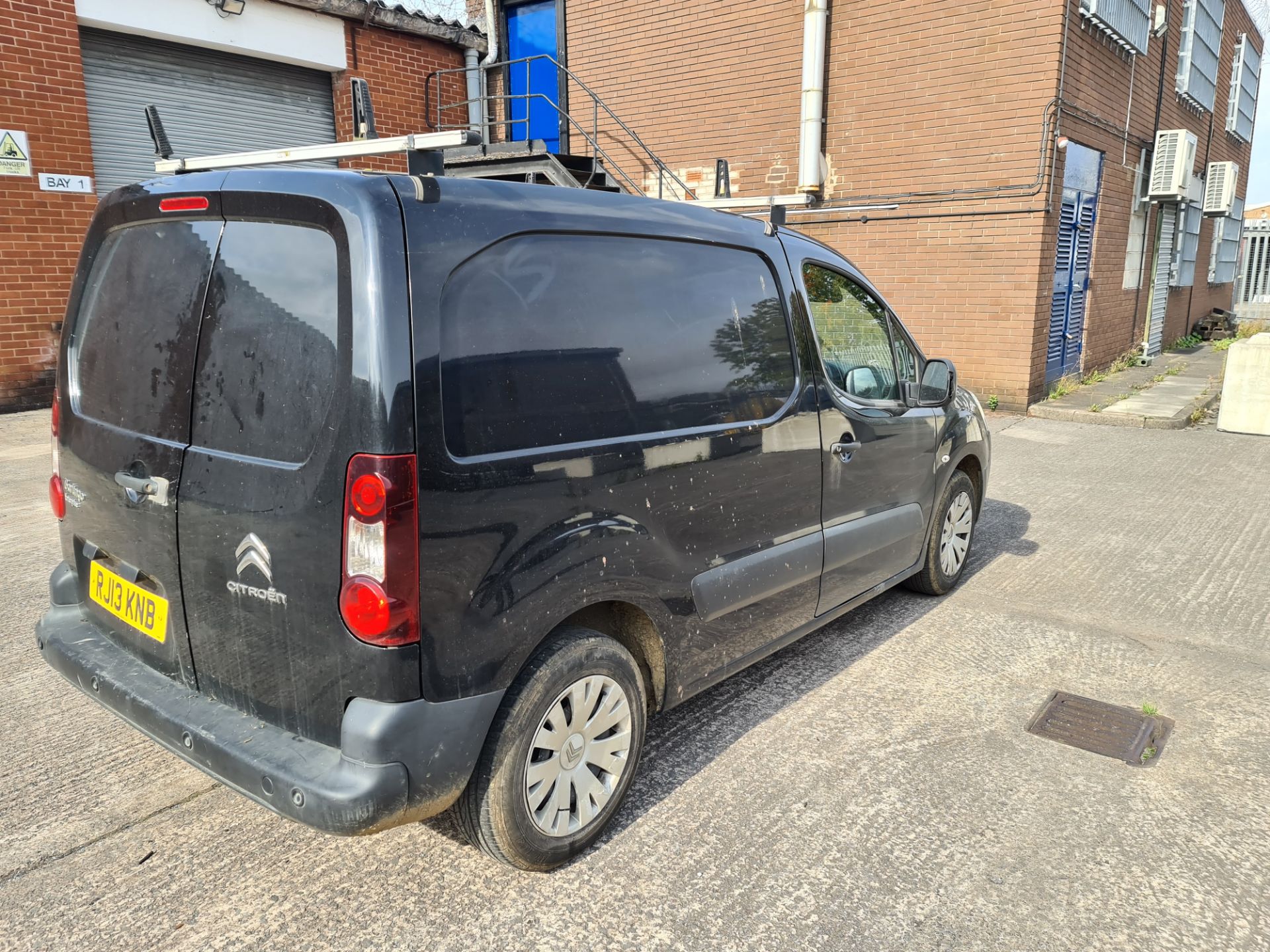 RJ13 KNB Citroen Berlingo 625 Enterprise HDI panel van, 5-speed manual gearbox, 1560cc diesel engine - Image 3 of 47