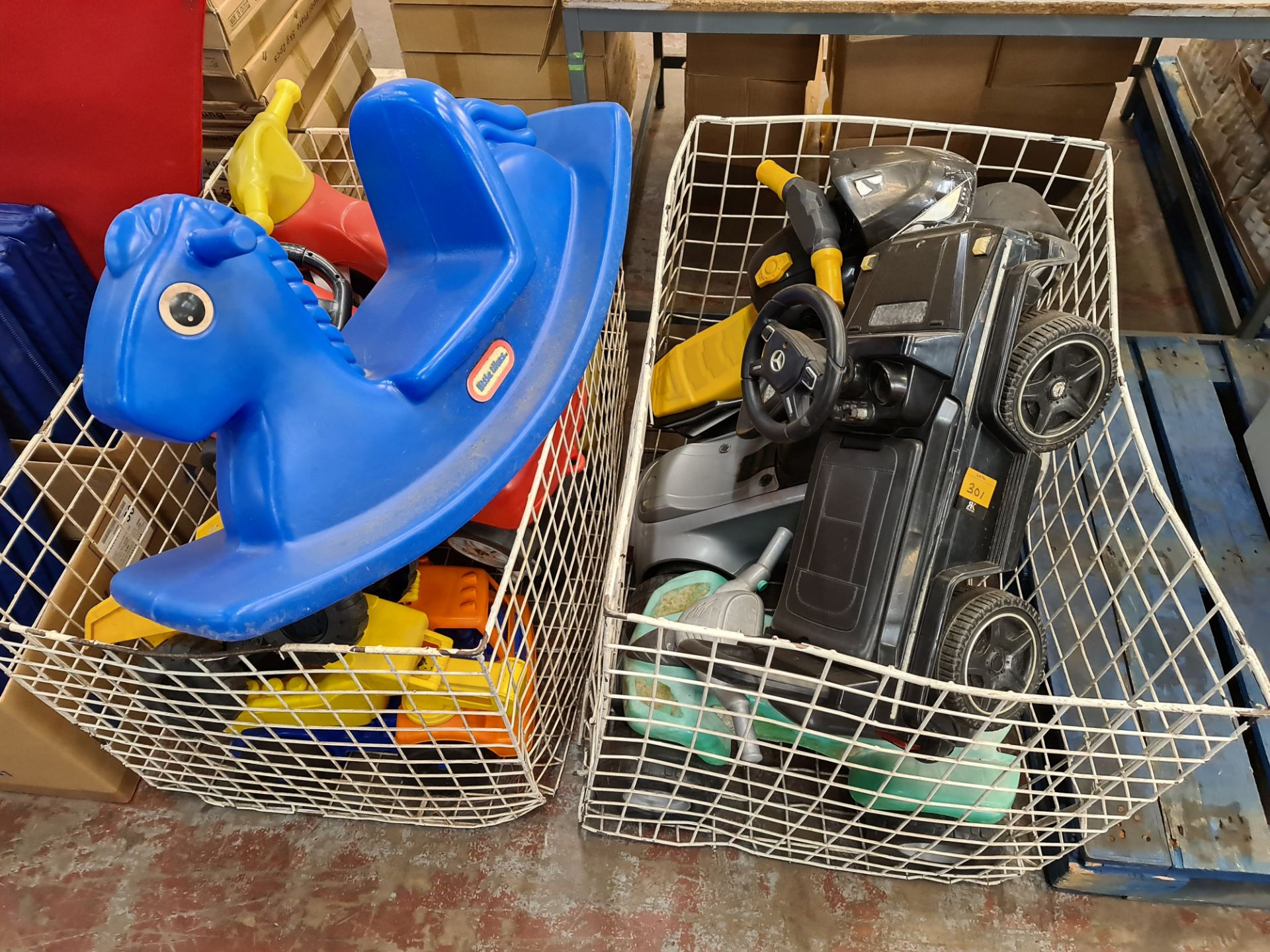 Contents of 2 cages of children's ride-on toys & similar