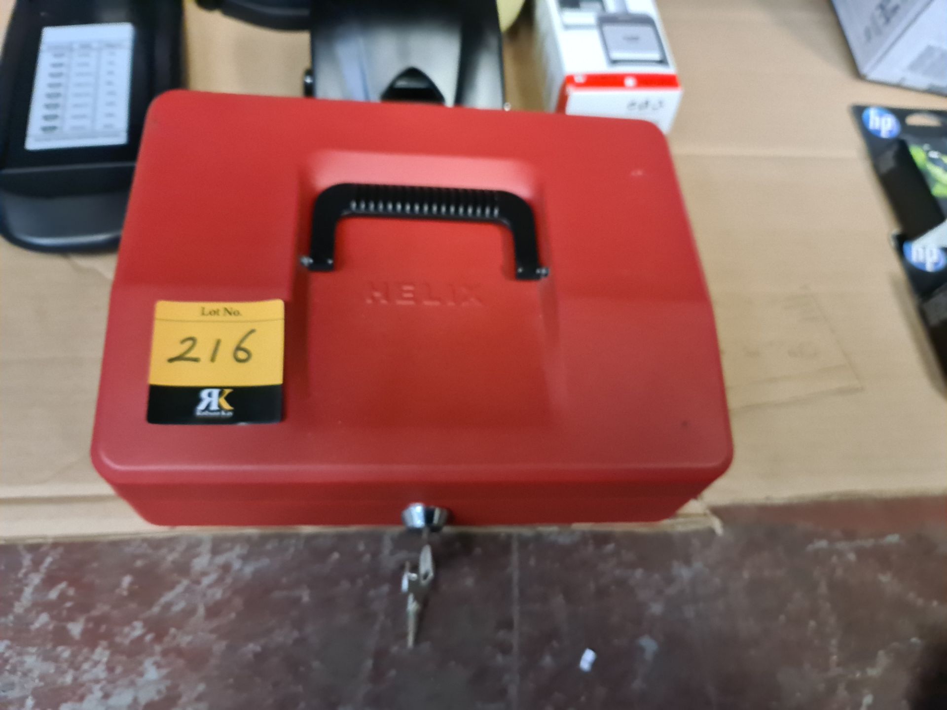 Office items comprising very heavy-duty stapler plus hole punches, cash box, stamps, bowl of screwdr - Image 2 of 5