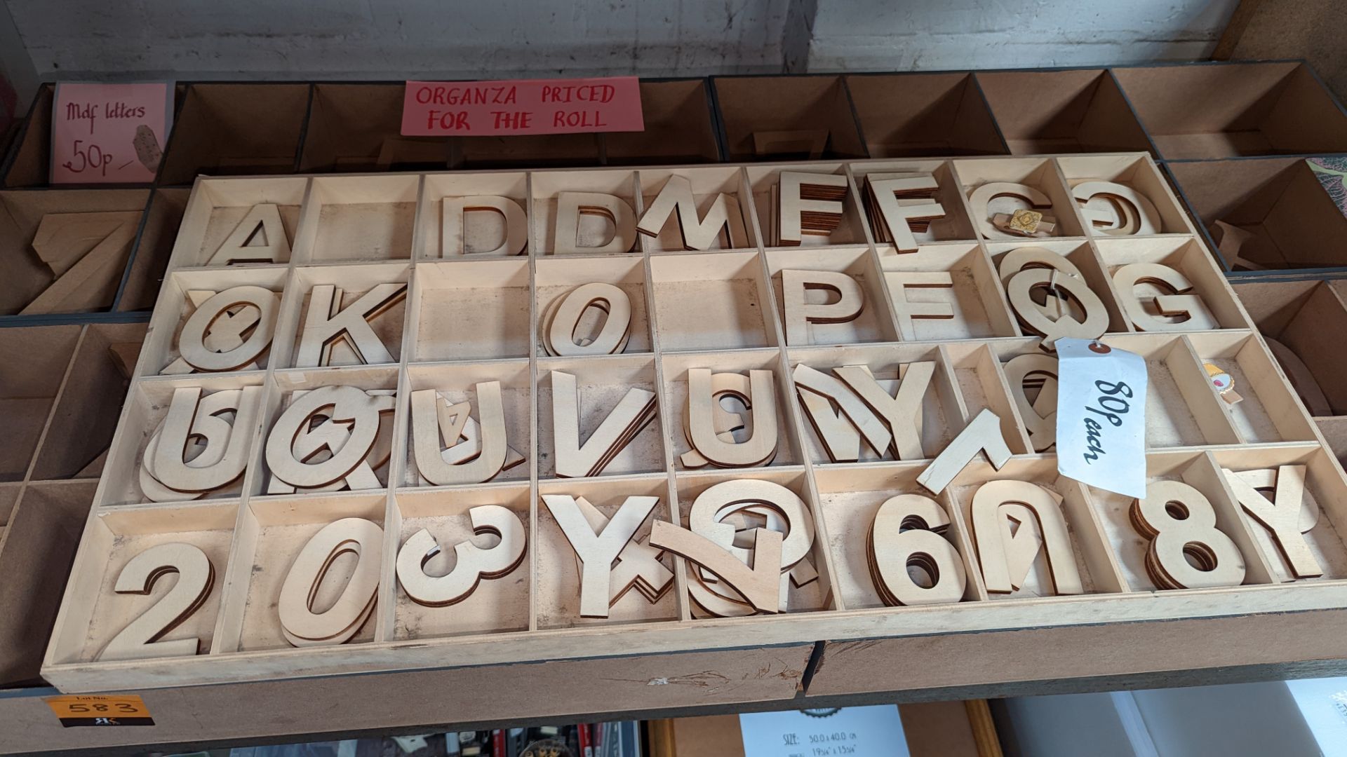 Large quantity of wooden letters & numbers in 3 different sizes - this lot comprises 2 boxes & their - Image 4 of 8