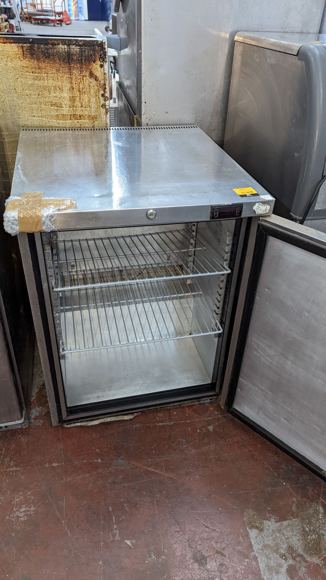 Stainless steel undercounter fridge - Image 3 of 5