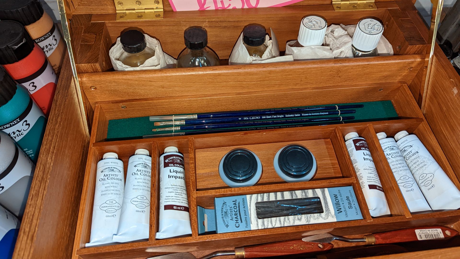 Winsor & Newton Cheltenham luxury wooden artist's oil box in solid mahogany with brass fittings, inc - Image 7 of 13