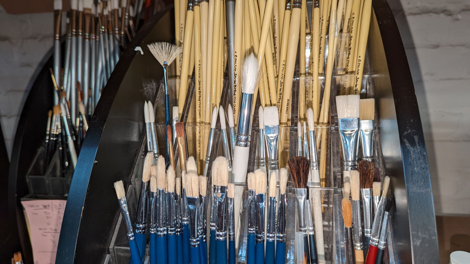 Quantity of paintbrushes comprising stand & contents - Image 5 of 6