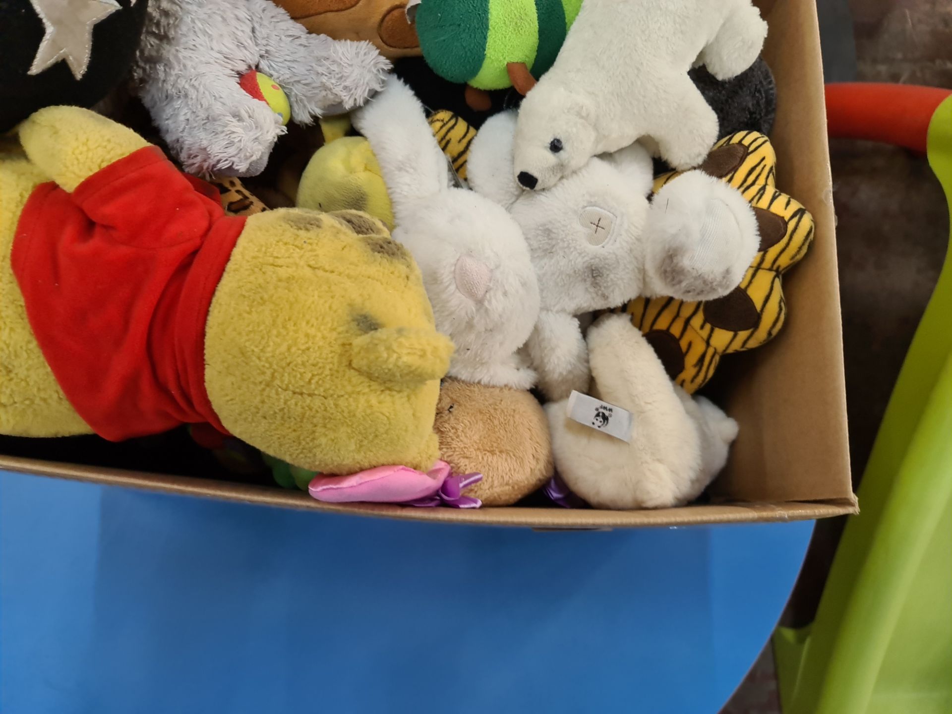 Box of soft toys - Image 5 of 6