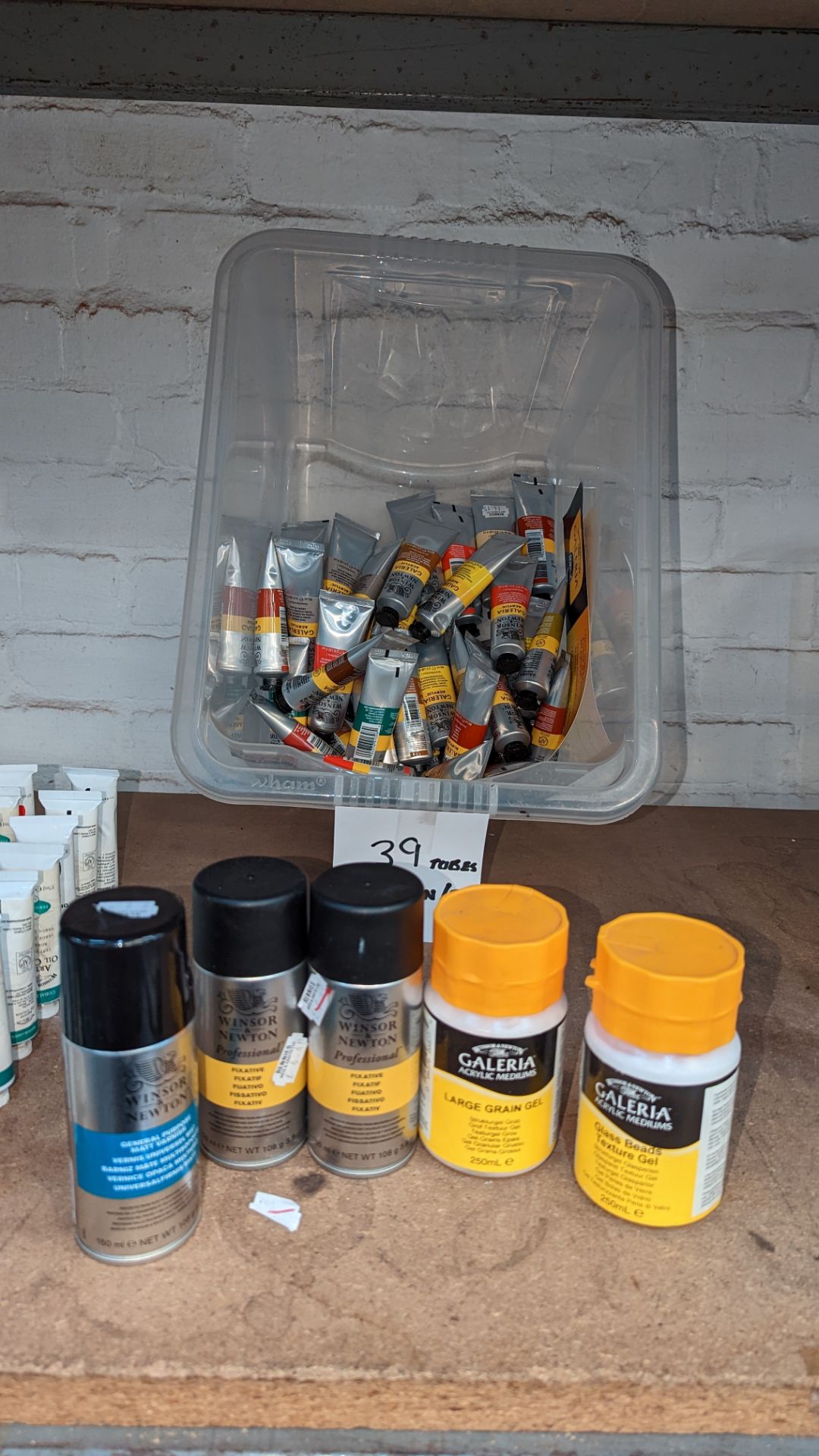 Quantity of Winsor & Newton Galeria acrylic paint & similar comprising 39 tubes & 5 cans