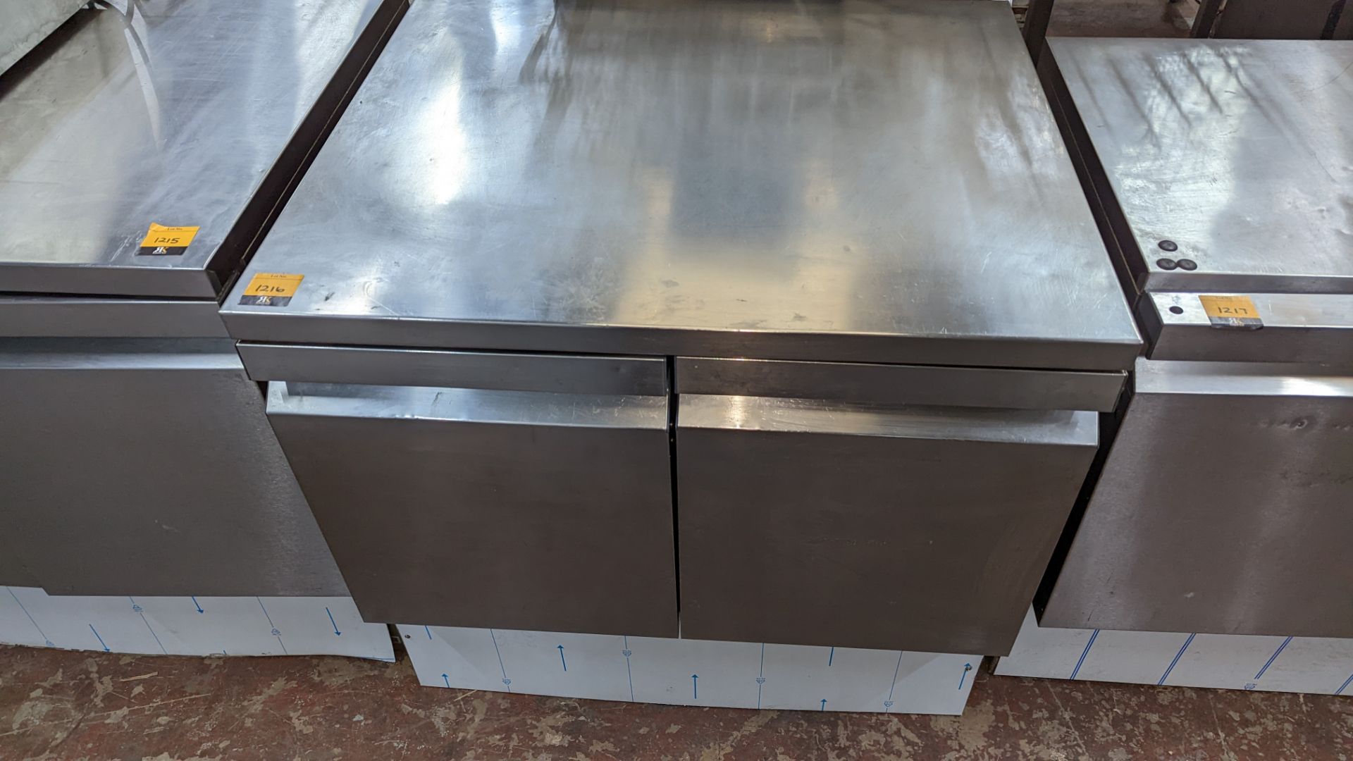 Stainless steel twin door refrigerated prep cabinet - Image 2 of 5