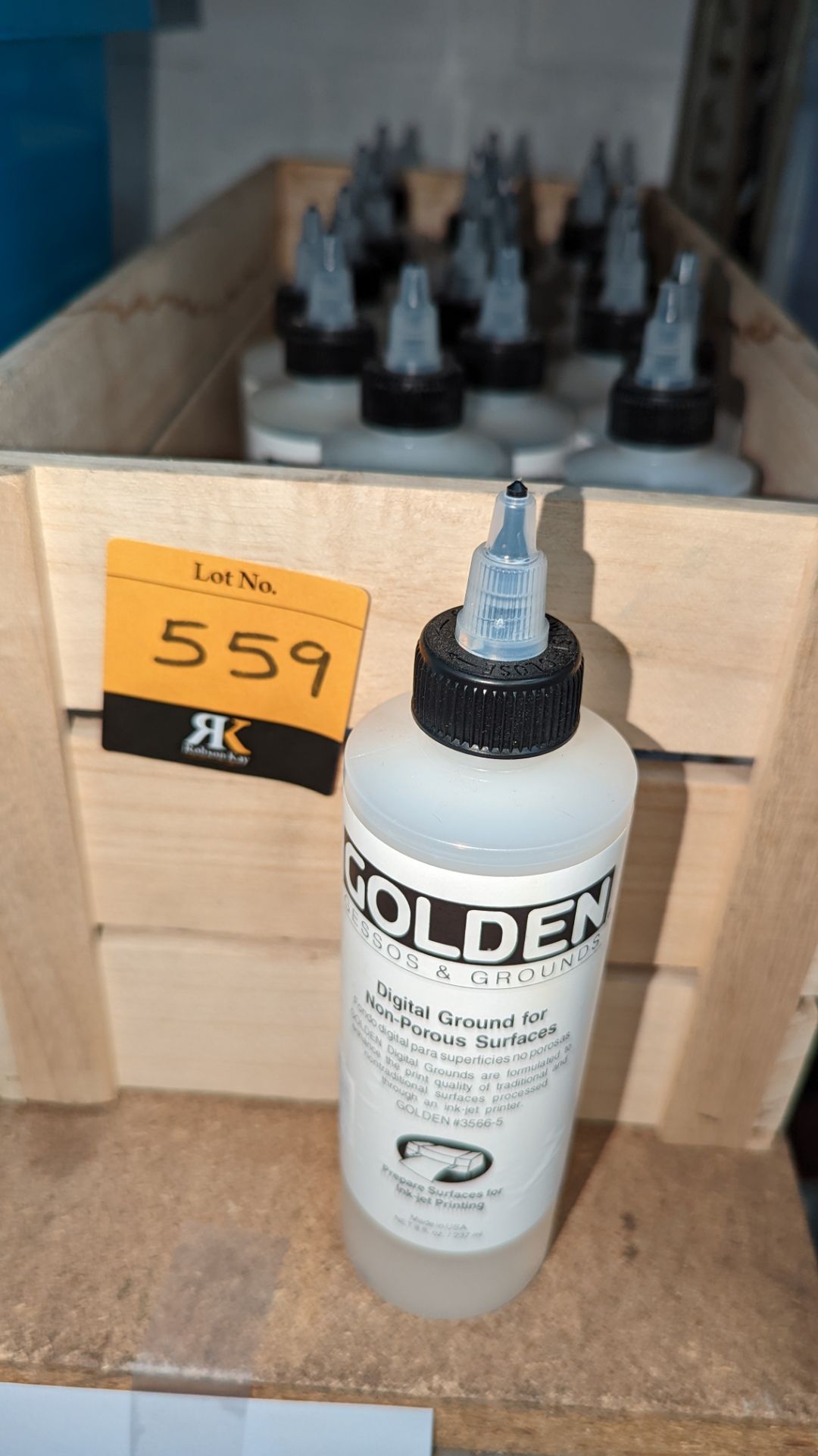 21 off 237ml bottles of Golden Gessos & Grounds for non-porous surfaces - Image 3 of 4