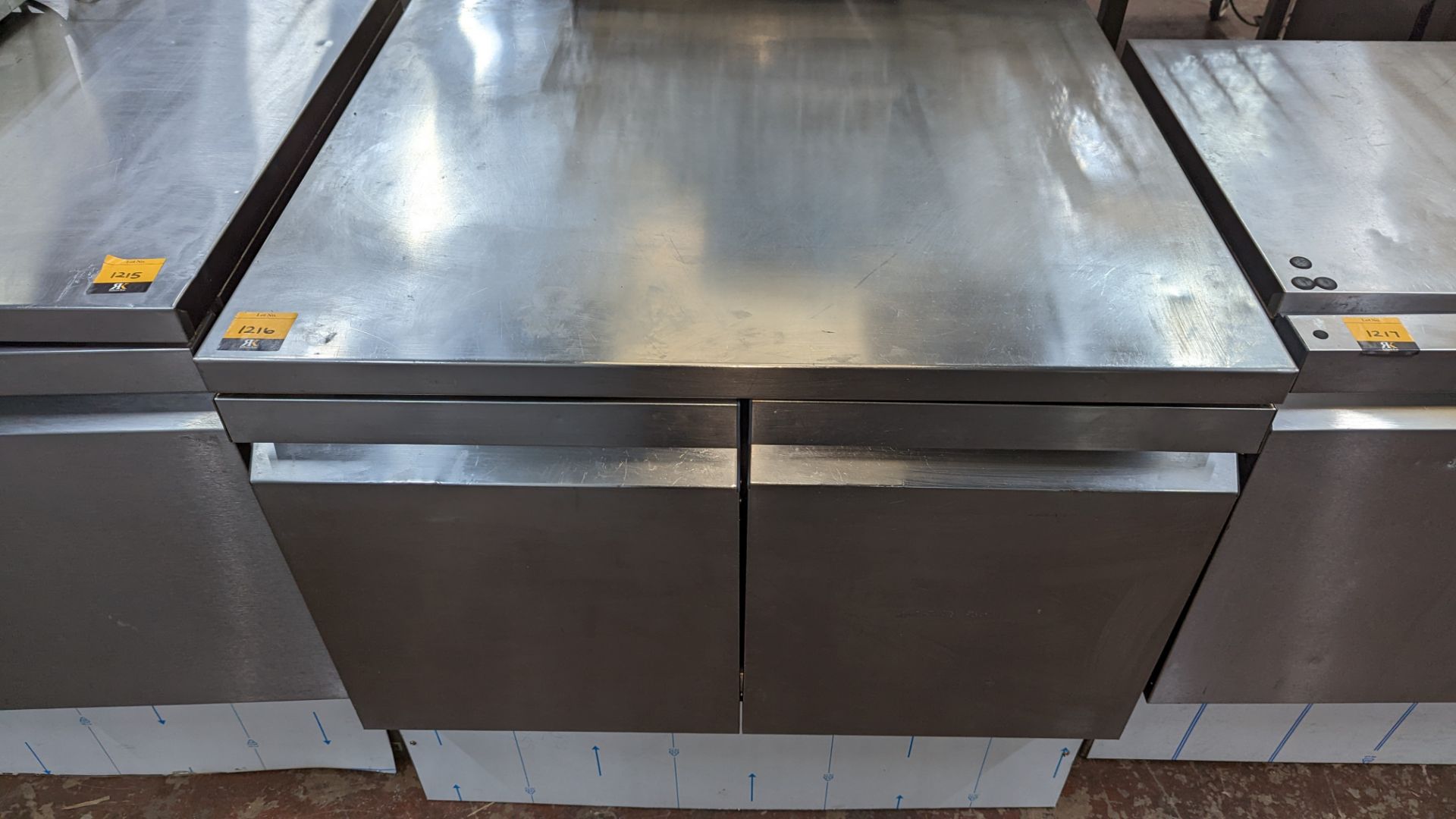 Stainless steel twin door refrigerated prep cabinet