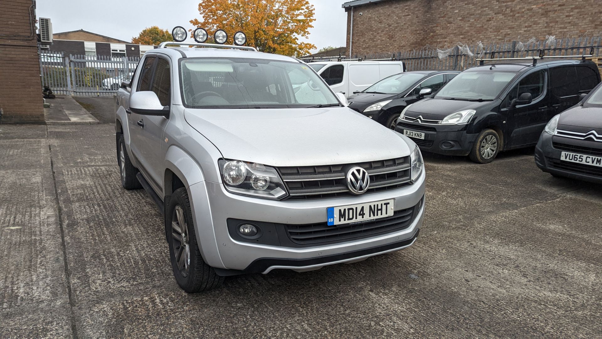 MD14 NHT Volkswagen Amarok Canyon TDi 4Motion DC A pick-up, 8 speed auto gearbox, 1968cc diesel engi - Image 4 of 67