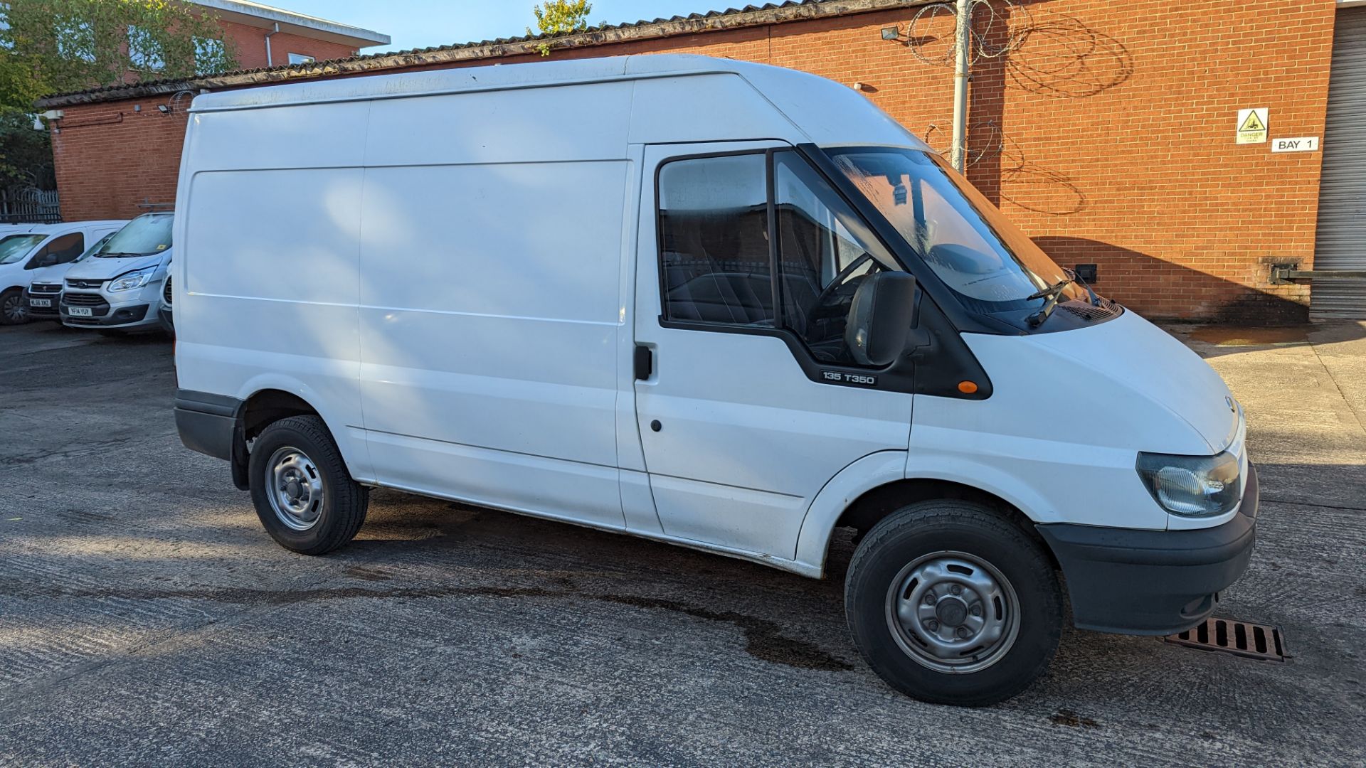 CU06 FBC Ford Transit panel van, 6 speed manual gearbox, 2402cc diesel engine. Colour: white. Fir - Image 4 of 44