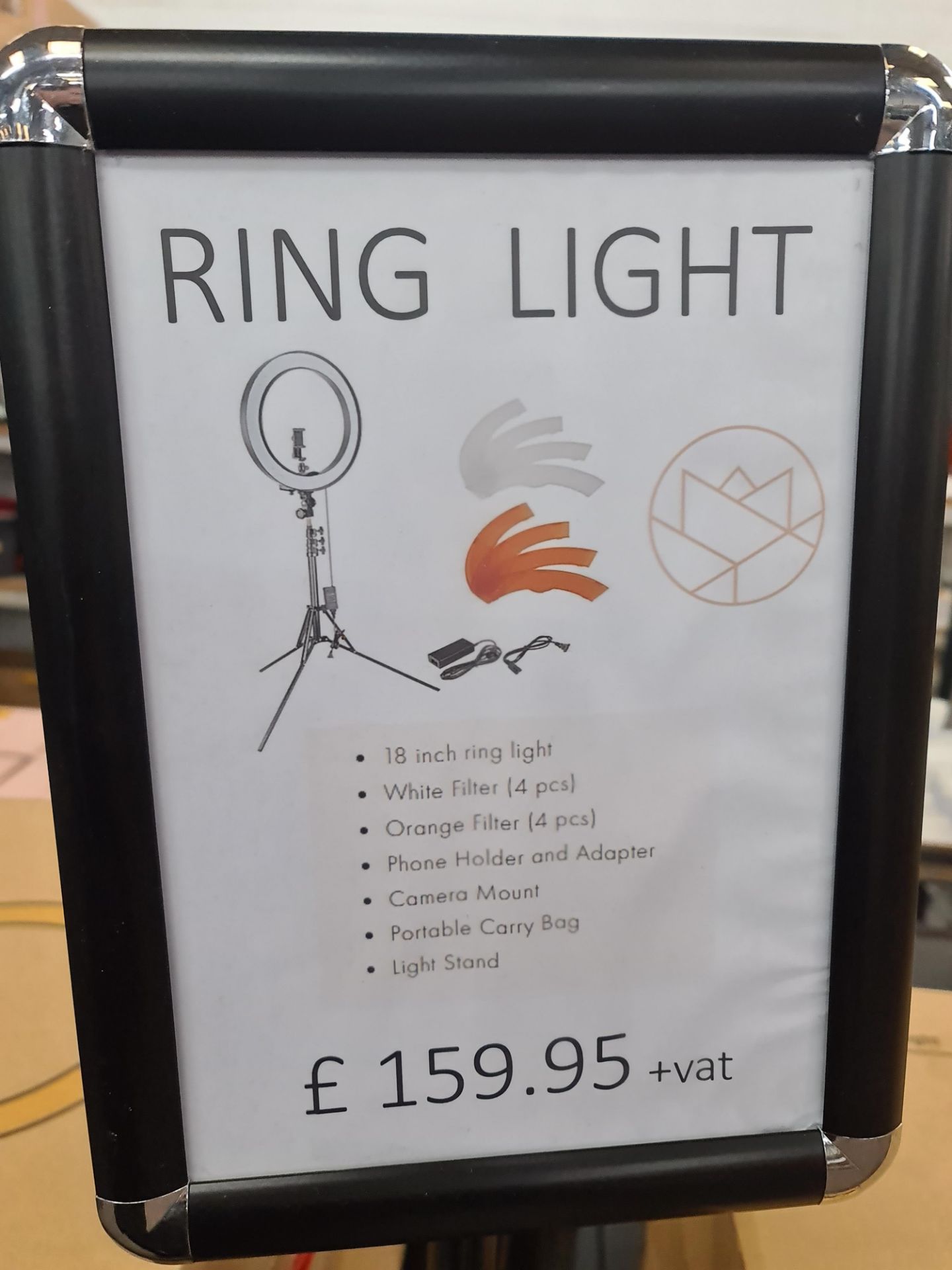 Floor standing tripod based ring light