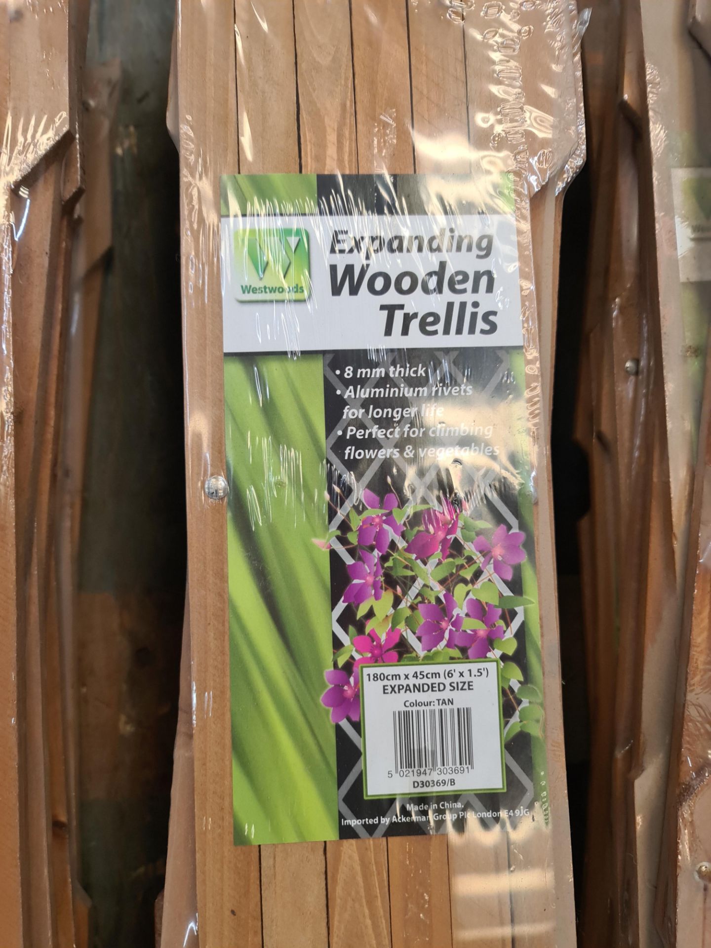 20 expanding wooden trellis - Image 2 of 3