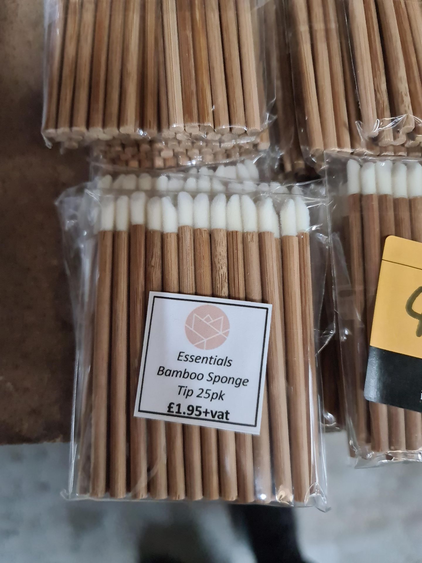 24 packs of Essentials bamboo sponge tips